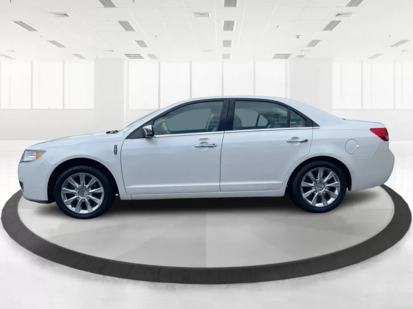 2012 Lincoln MKZ Base (3LNHL2JC1CR) with an Other engine, located at 401 Woodman Dr, Riverside, OH, 45431, (937) 908-9800, 39.760899, -84.123421 - 2012 Lincoln MKZ Base - Photo#5