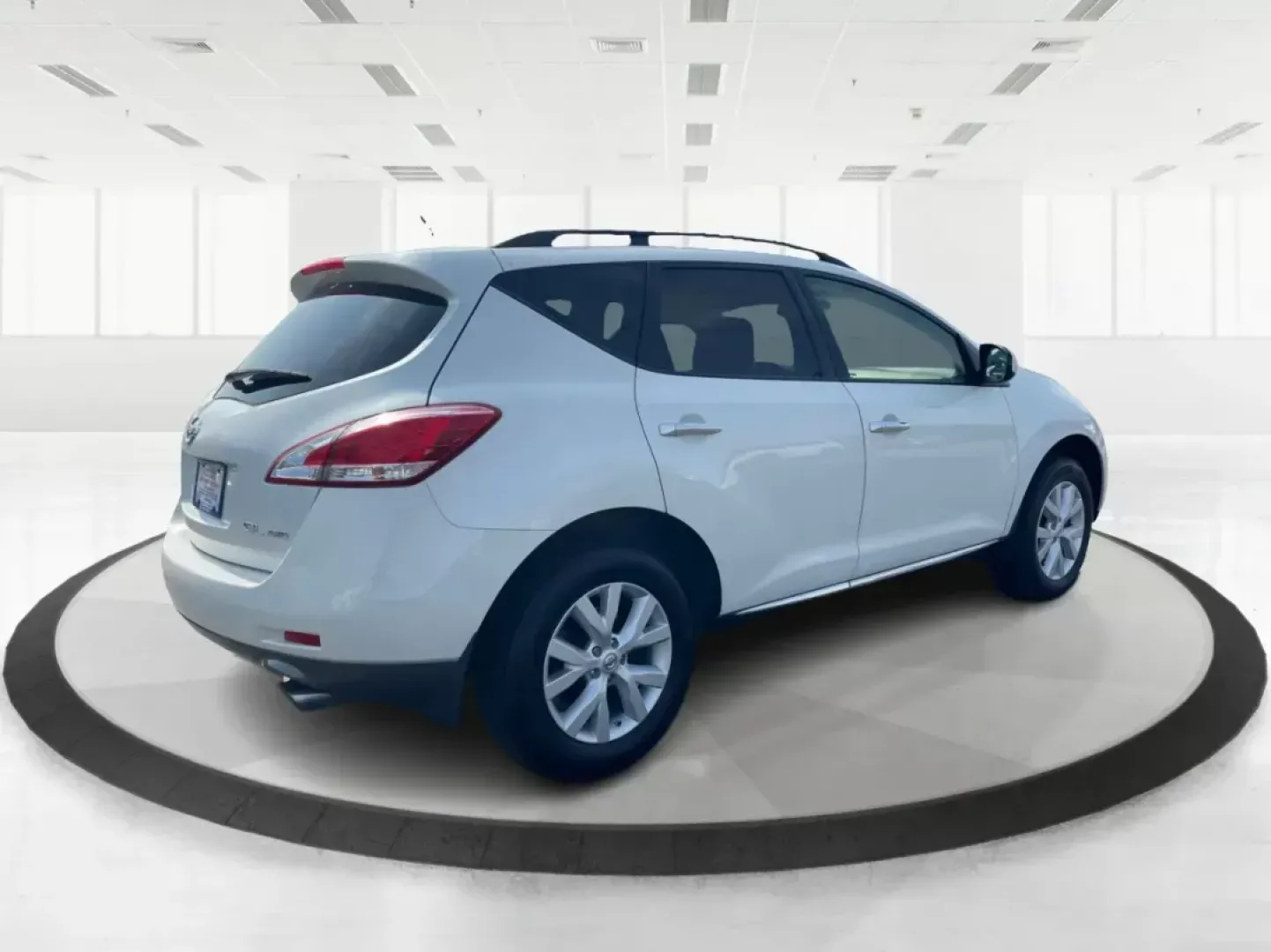 2012 Nissan Murano SL (JN8AZ1MW8CW) with an 3.5L V-6 DOHC engine, located at 4508 South Dixie Dr, Moraine, OH, 45439, (937) 908-9800, 39.689976, -84.218452 - **Experience Luxury and Versatility with the 2012 Nissan Murano SL Perfect for Your Next Adventure**<br /> <br /> Are you ready to elevate your driving experience? The 2012 Nissan Murano SL is not just a vehicle; it's a lifestyle choice for families, adventurers, and commuters alike. With its styli - Photo#2
