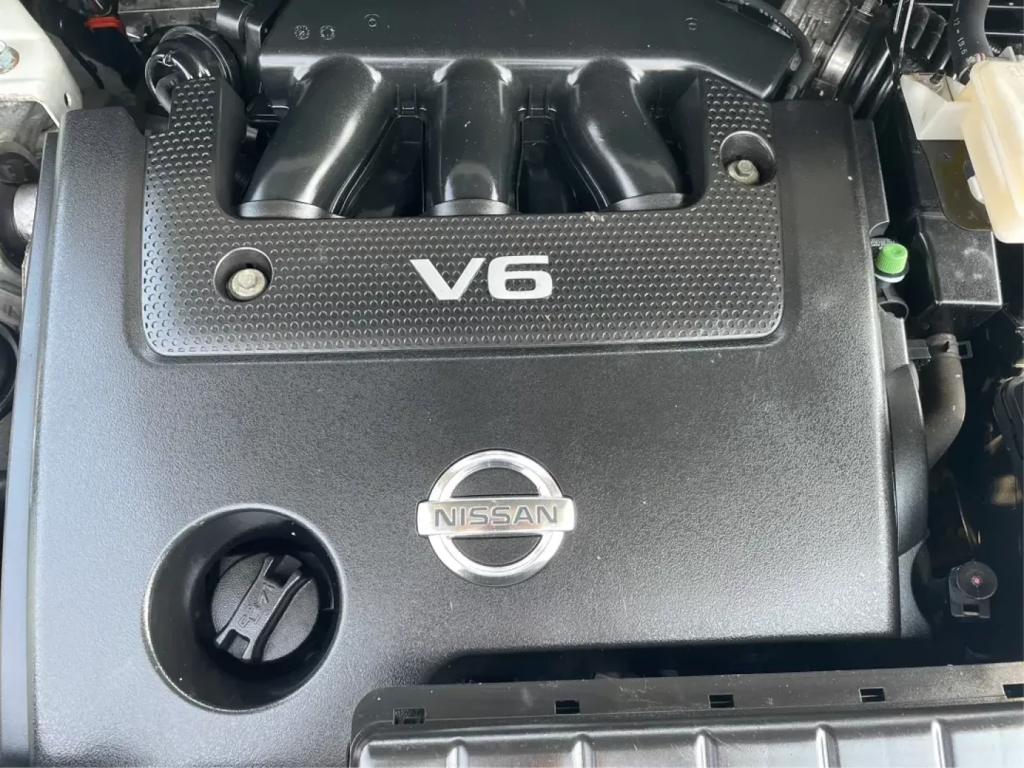 2012 Nissan Murano SL (JN8AZ1MW8CW) with an 3.5L V-6 DOHC engine, located at 4508 South Dixie Dr, Moraine, OH, 45439, (937) 908-9800, 39.689976, -84.218452 - **Experience Luxury and Versatility with the 2012 Nissan Murano SL Perfect for Your Next Adventure**<br /> <br /> Are you ready to elevate your driving experience? The 2012 Nissan Murano SL is not just a vehicle; it's a lifestyle choice for families, adventurers, and commuters alike. With its styli - Photo#10
