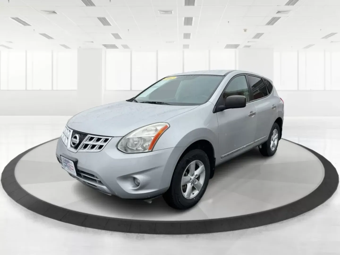 2012 Nissan Rogue S (JN8AS5MT2CW) with an 2.5L I-4 DOHC engine, located at 1951 S Dayton Lakeview Rd., New Carlisle, OH, 45344, (937) 908-9800, 39.890999, -84.050255 - Are you seeking the perfect vehicle that balances style, comfort, and versatility? Look no further than the 2012 Nissan Rogue, now available at Advantage Car and Credit in Fairborn, OH. This sleek SUV is not just a mode of transportation; it's your ticket to adventure, ideal for growing families, we - Photo#8