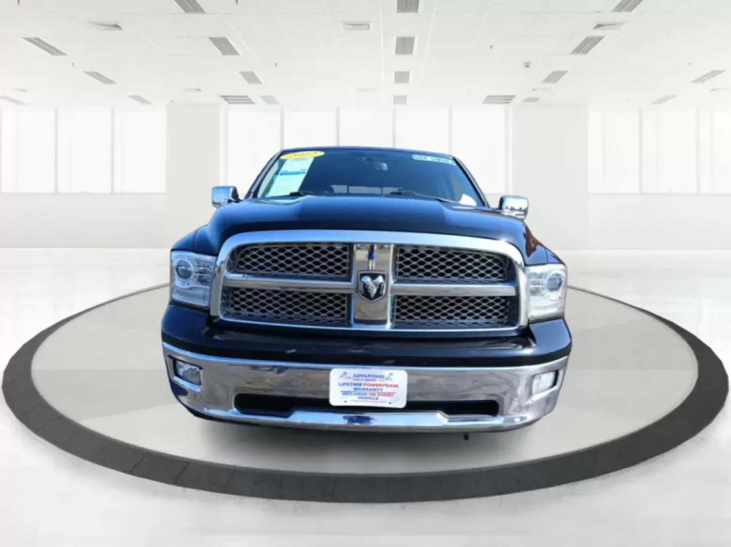 2012 Ram 1500 Laramie Longhorn Edition Crew Cab 4WD (1C6RD7PT6CS) with an 5.7L V8 OHV 16V engine, 6-Speed Automatic transmission, located at 1099 N County Rd 25A, Troy, OH, 45373, (937) 908-9800, 40.057079, -84.212883 - One Owner - Photo#7