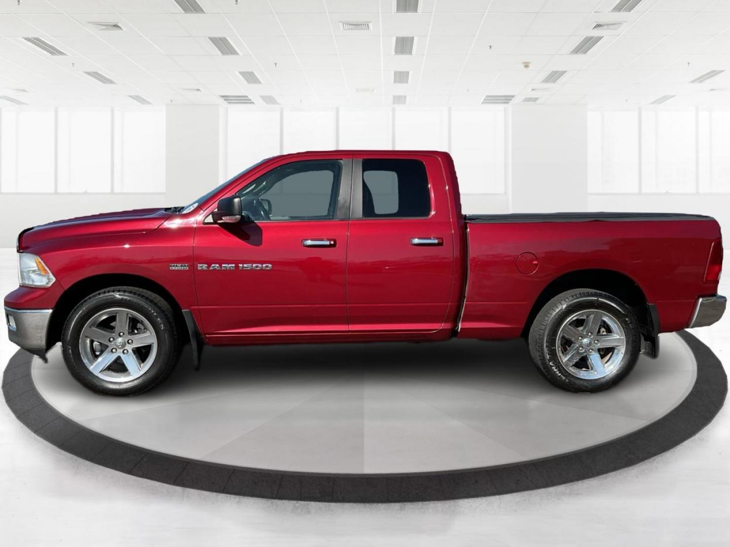 2012 Ram 1500 SLT (1C6RD7GT9CS) with an HEMI 5.7L V-8 variable valve control engine, located at 8750 N County Rd 25A, Piqua, OH, 45356, (937) 908-9800, 40.164391, -84.232513 - 2012 Ram 1500 SLT - Photo#5