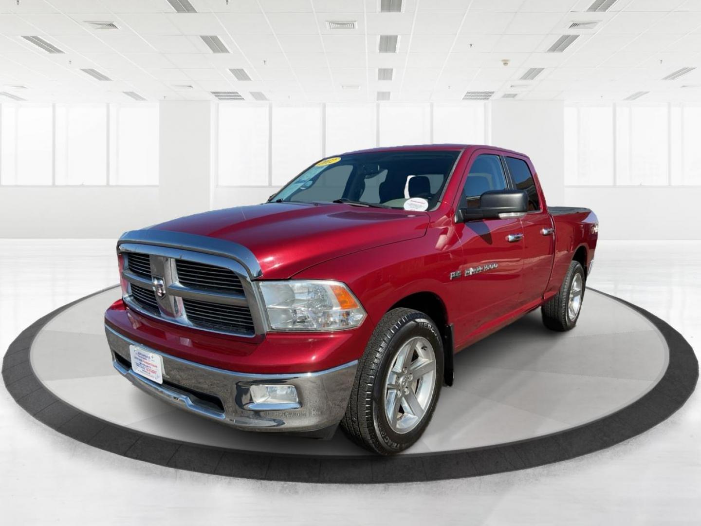 2012 Ram 1500 SLT (1C6RD7GT9CS) with an HEMI 5.7L V-8 variable valve control engine, located at 8750 N County Rd 25A, Piqua, OH, 45356, (937) 908-9800, 40.164391, -84.232513 - 2012 Ram 1500 SLT - Photo#7