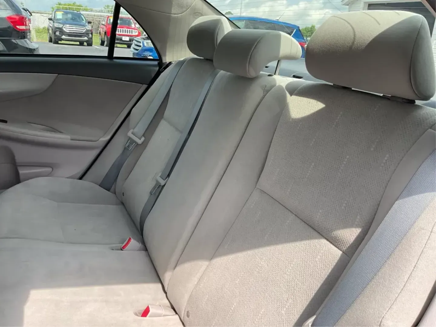 2012 Toyota Corolla LE (2T1BU4EEXCC) with an 1.8L I-4 DOHC engine, located at 401 Woodman Dr, Riverside, OH, 45431, (937) 908-9800, 39.760899, -84.123421 - **Drive Your Life Forward with the 2012 Toyota Corolla LE Perfect for Commuters and Families Alike!**<br /> <br /> Are you looking for a reliable, fuel-efficient vehicle that can handle your daily commute and weekend adventures? Look no further than the 2012 Toyota Corolla LE, a versatile sedan tha - Photo#9