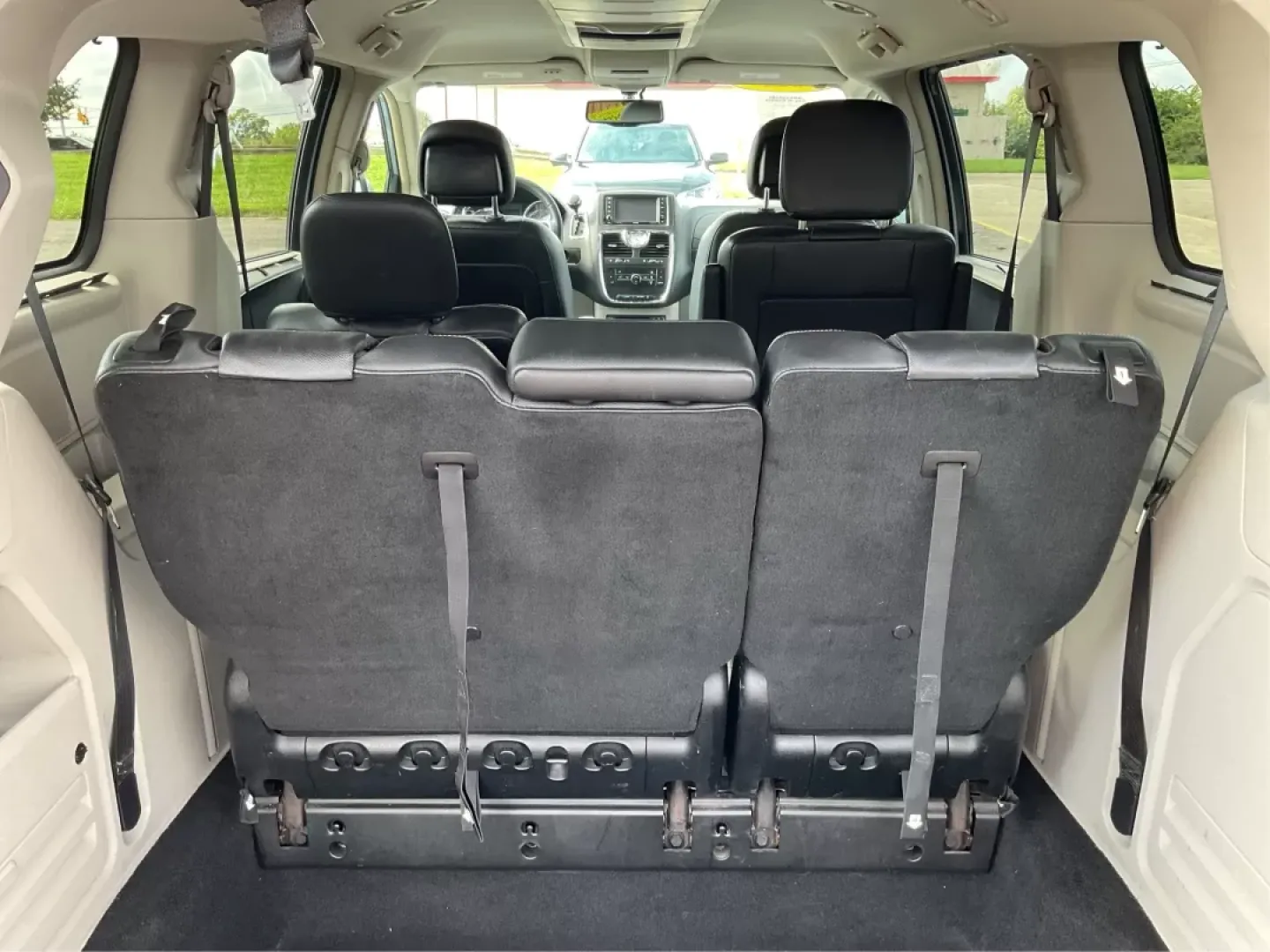 2013 Chrysler Town and Country Touring-L (2C4RC1CG5DR) with an Pentastar 3.6L V-6 DOHC engine, located at 1099 N County Rd 25A, Troy, OH, 45373, (937) 908-9800, 40.057079, -84.212883 - **Drive Family Adventures in the 2013 Chrysler Town and Country Touring-L Your Perfect Companion for Fun and Functionality!**<br /> <br /> Are you searching for the ideal vehicle to accommodate your growing family or enhance your daily commutes? Look no further than the stunning 2013 Chrysler Tow - Photo#12