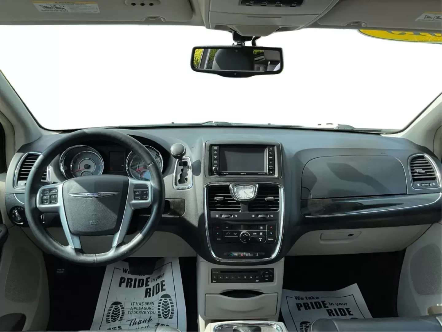 2013 Chrysler Town and Country Touring-L (2C4RC1CG5DR) with an Pentastar 3.6L V-6 DOHC engine, located at 1099 N County Rd 25A, Troy, OH, 45373, (937) 908-9800, 40.057079, -84.212883 - **Drive Family Adventures in the 2013 Chrysler Town and Country Touring-L Your Perfect Companion for Fun and Functionality!**<br /> <br /> Are you searching for the ideal vehicle to accommodate your growing family or enhance your daily commutes? Look no further than the stunning 2013 Chrysler Tow - Photo#21