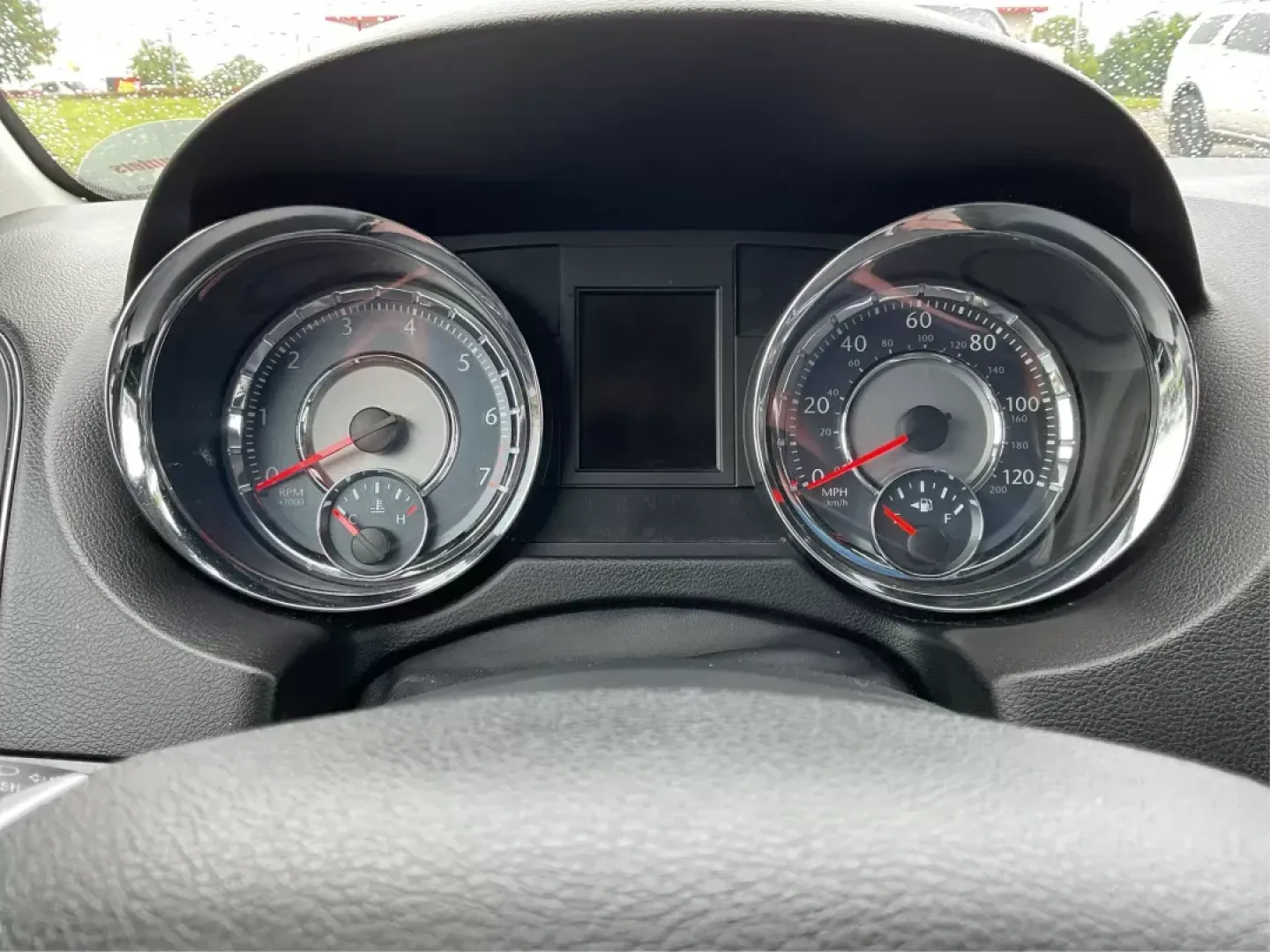 2013 Chrysler Town and Country Touring (2C4RC1BG5DR) with an Pentastar 3.6L V-6 DOHC engine, located at 4508 South Dixie Dr, Moraine, OH, 45439, (937) 908-9800, 39.689976, -84.218452 - **Discover the Family-Friendly 2013 Chrysler Town and Country Touring at Advantage Car and Credit in Fairborn, OH!**<br /> <br /> Are you in the market for a spacious and reliable vehicle that caters to your family's adventures? Look no further than the 2013 Chrysler Town and Country Touring, a - Photo#14