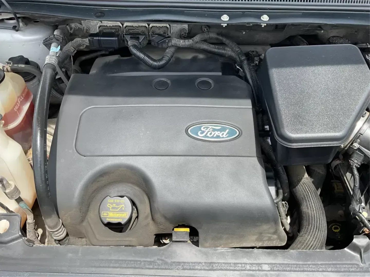 2013 Ford Edge SE (2FMDK3GC3DB) with an Other engine, located at 8750 N County Rd 25A, Piqua, OH, 45356, (937) 908-9800, 40.164391, -84.232513 - **Hit the Open Road in Style! Discover the 2013 Ford Edge SE at Advantage Car and Credit in Fairborn, OH**<br /> <br /> Are you ready to elevate your daily commute or embark on exciting weekend adventures? The 2013 Ford Edge SE is the perfect blend of comfort, spaciousness, and style, making it an i - Photo#10