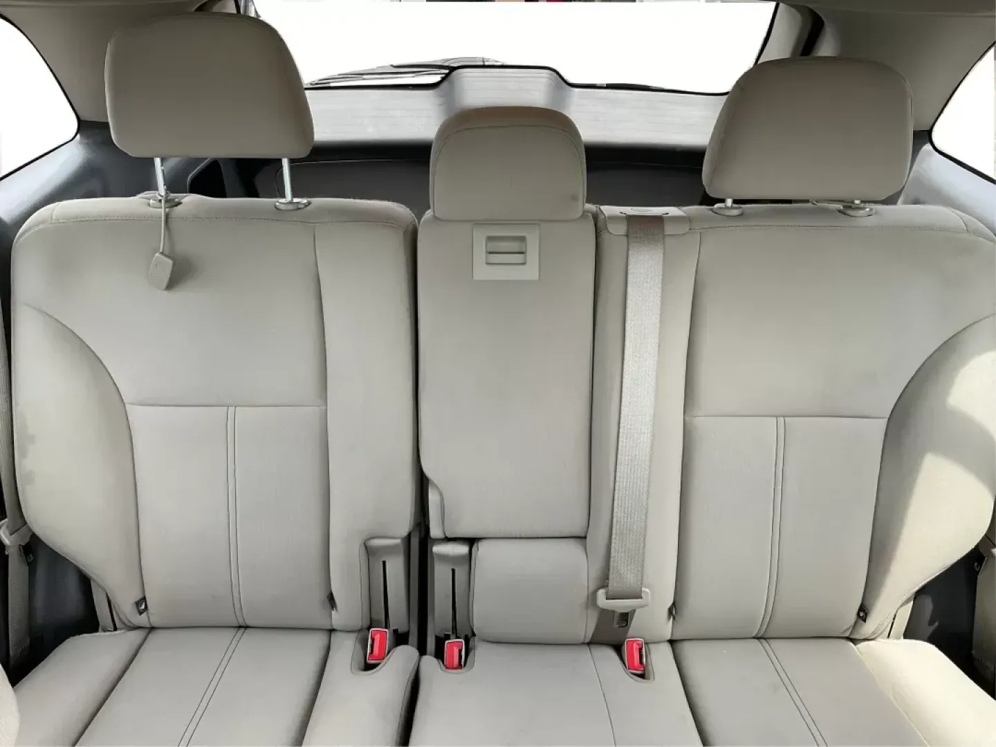 2013 Ford Edge SE (2FMDK3GC3DB) with an Other engine, located at 8750 N County Rd 25A, Piqua, OH, 45356, (937) 908-9800, 40.164391, -84.232513 - **Hit the Open Road in Style! Discover the 2013 Ford Edge SE at Advantage Car and Credit in Fairborn, OH**<br /> <br /> Are you ready to elevate your daily commute or embark on exciting weekend adventures? The 2013 Ford Edge SE is the perfect blend of comfort, spaciousness, and style, making it an i - Photo#13