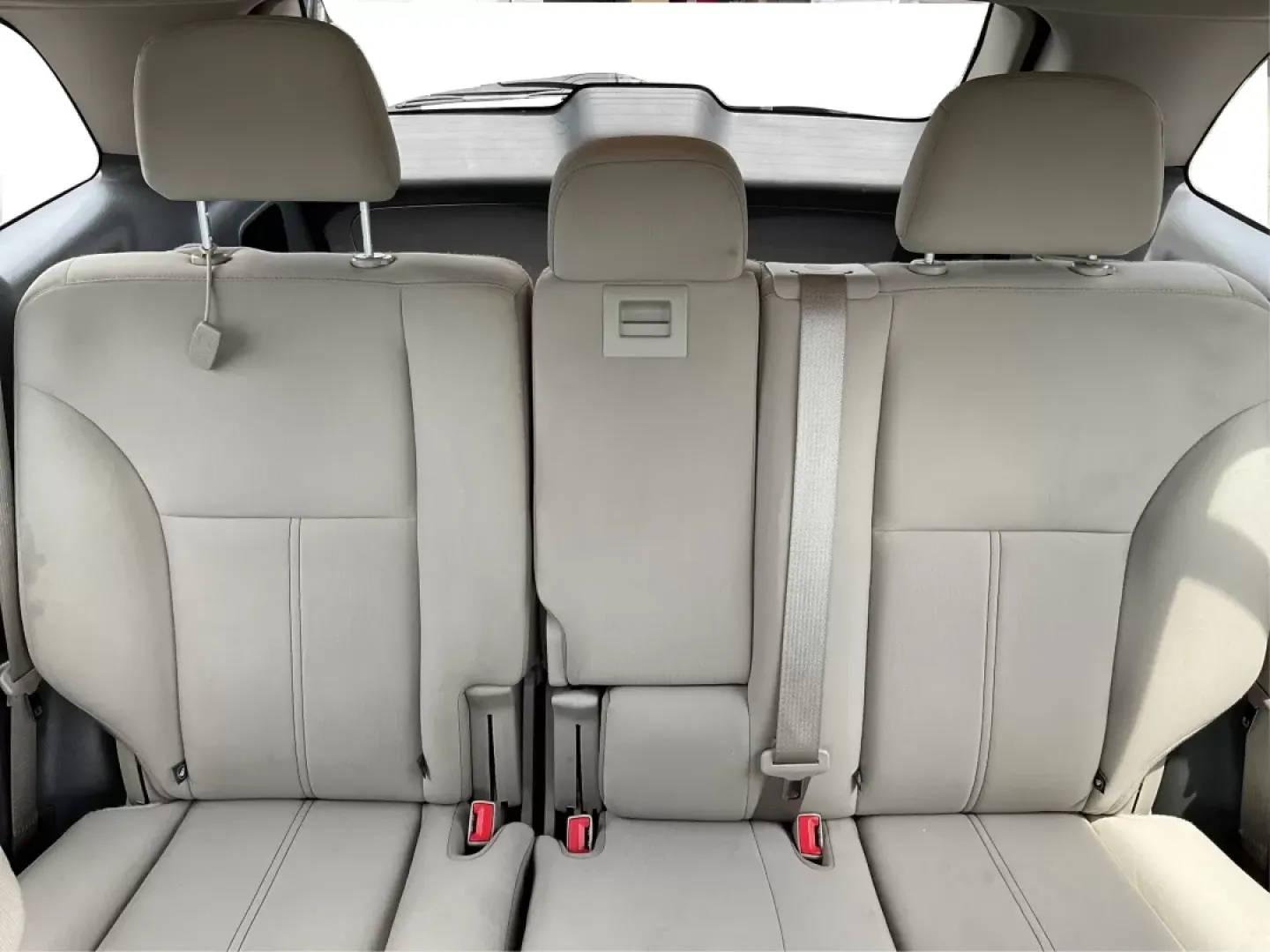 2013 Ford Edge SE (2FMDK3GC3DB) with an Other engine, located at 8750 N County Rd 25A, Piqua, OH, 45356, (937) 908-9800, 40.164391, -84.232513 - **Hit the Open Road in Style! Discover the 2013 Ford Edge SE at Advantage Car and Credit in Fairborn, OH**<br /> <br /> Are you ready to elevate your daily commute or embark on exciting weekend adventures? The 2013 Ford Edge SE is the perfect blend of comfort, spaciousness, and style, making it an i - Photo#14