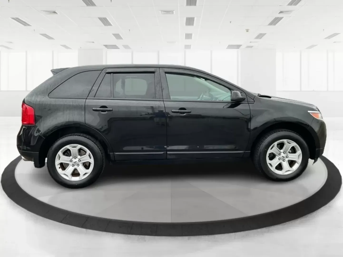 2013 Ford Edge SEL (2FMDK4JC1DB) with an 3.5L V-6 DOHC engine, located at 8750 N County Rd 25A, Piqua, OH, 45356, (937) 908-9800, 40.164391, -84.232513 - **Elevate Your Weekend Adventures with the 2013 Ford Edge SEL at Advantage Car and Credit!**<br /> <br /> Are you ready to embrace a lifestyle of comfort and adventure? Whether you're shuttling the kids to their weekend soccer games or embarking on a scenic road trip through Ohio's beautiful landsca - Photo#1