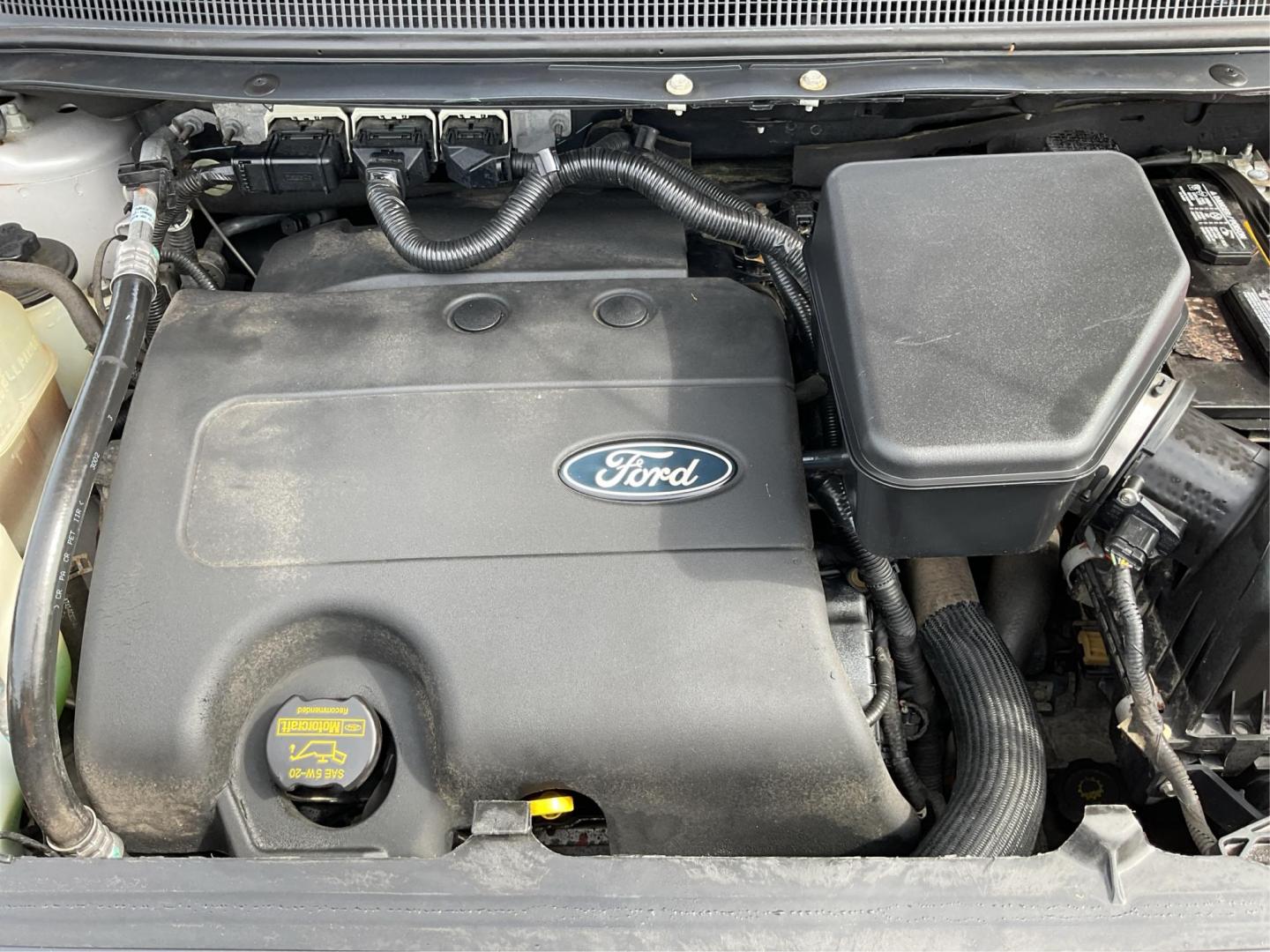 2013 Ford Edge Limited (2FMDK4KC2DB) with an 3.5L V-6 DOHC engine, located at 8750 N County Rd 25A, Piqua, OH, 45356, (937) 908-9800, 40.164391, -84.232513 - One Owner - Photo#10