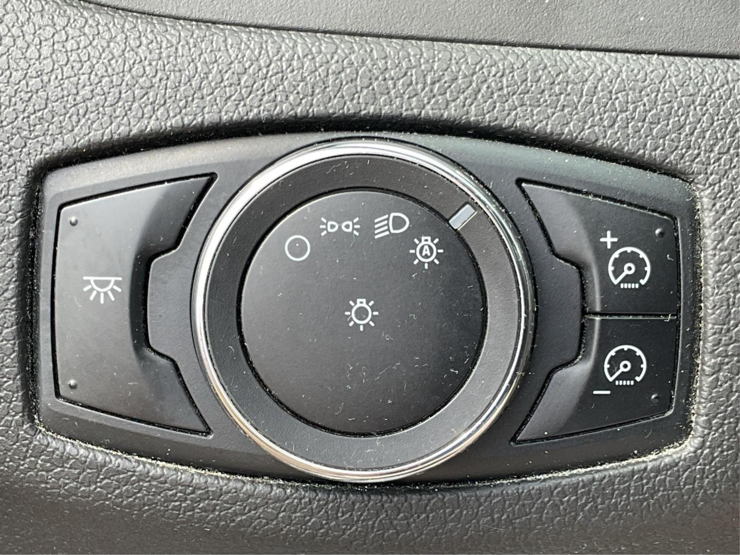 2013 Ford Edge Limited (2FMDK4KC2DB) with an 3.5L V-6 DOHC engine, located at 8750 N County Rd 25A, Piqua, OH, 45356, (937) 908-9800, 40.164391, -84.232513 - One Owner - Photo#16