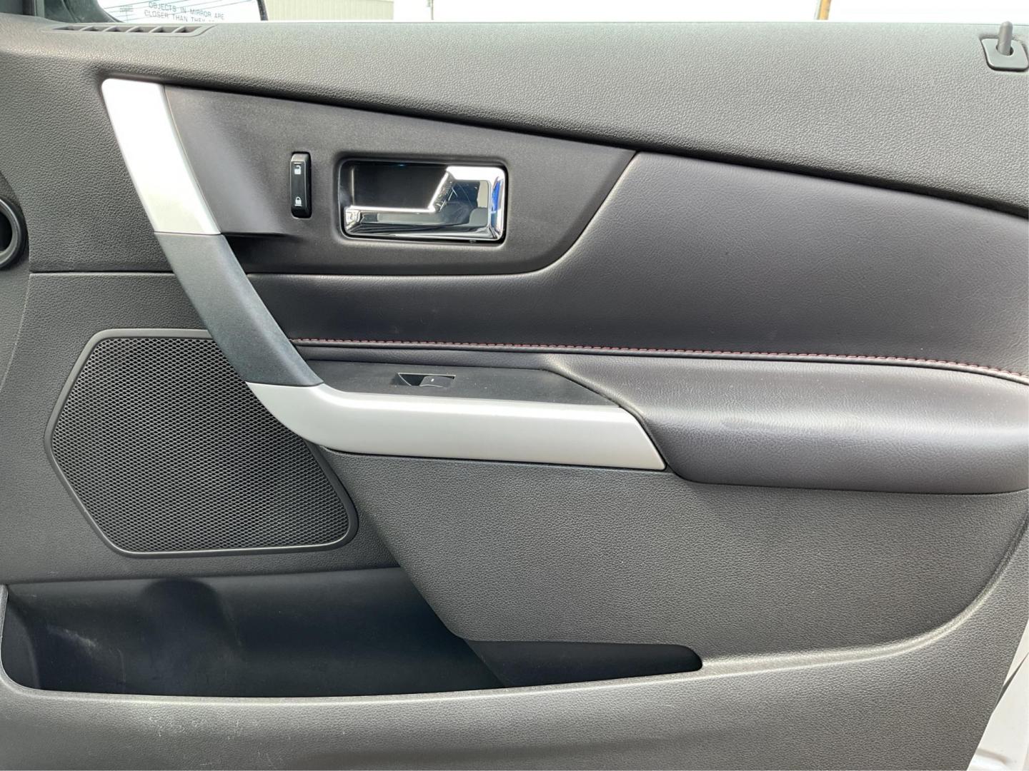 2013 Ford Edge Limited (2FMDK4KC2DB) with an 3.5L V-6 DOHC engine, located at 8750 N County Rd 25A, Piqua, OH, 45356, (937) 908-9800, 40.164391, -84.232513 - One Owner - Photo#19