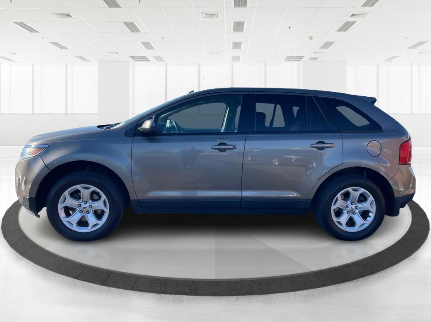 2013 Ford Edge SEL FWD (2FMDK4JC8DB) with an Other engine, located at 401 Woodman Dr, Riverside, OH, 45431, (937) 908-9800, 39.760899, -84.123421 - 2013 Ford Edge SEL FWD - Photo#5