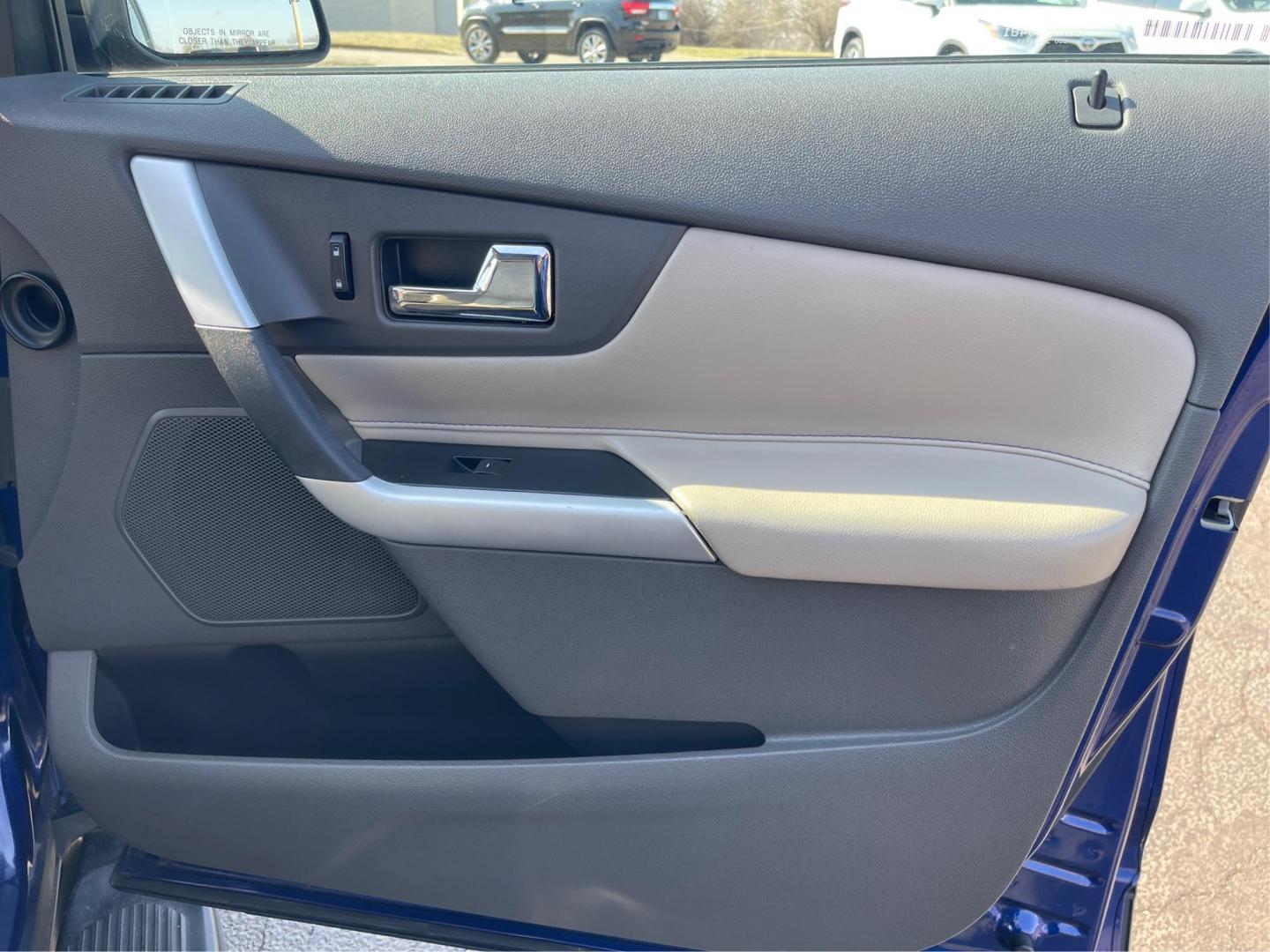 2013 Ford Edge SEL (2FMDK4JC8DB) with an 3.5L V-6 DOHC engine, located at 880 E. National Road, Vandalia, OH, 45377, (937) 908-9800, 39.891918, -84.183594 - 2013 Ford Edge SEL - Photo#18