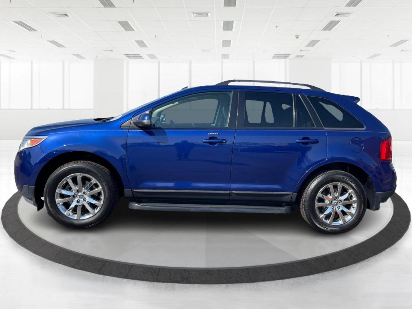 2013 Ford Edge SEL (2FMDK4JC8DB) with an 3.5L V-6 DOHC engine, located at 880 E. National Road, Vandalia, OH, 45377, (937) 908-9800, 39.891918, -84.183594 - 2013 Ford Edge SEL - Photo#5
