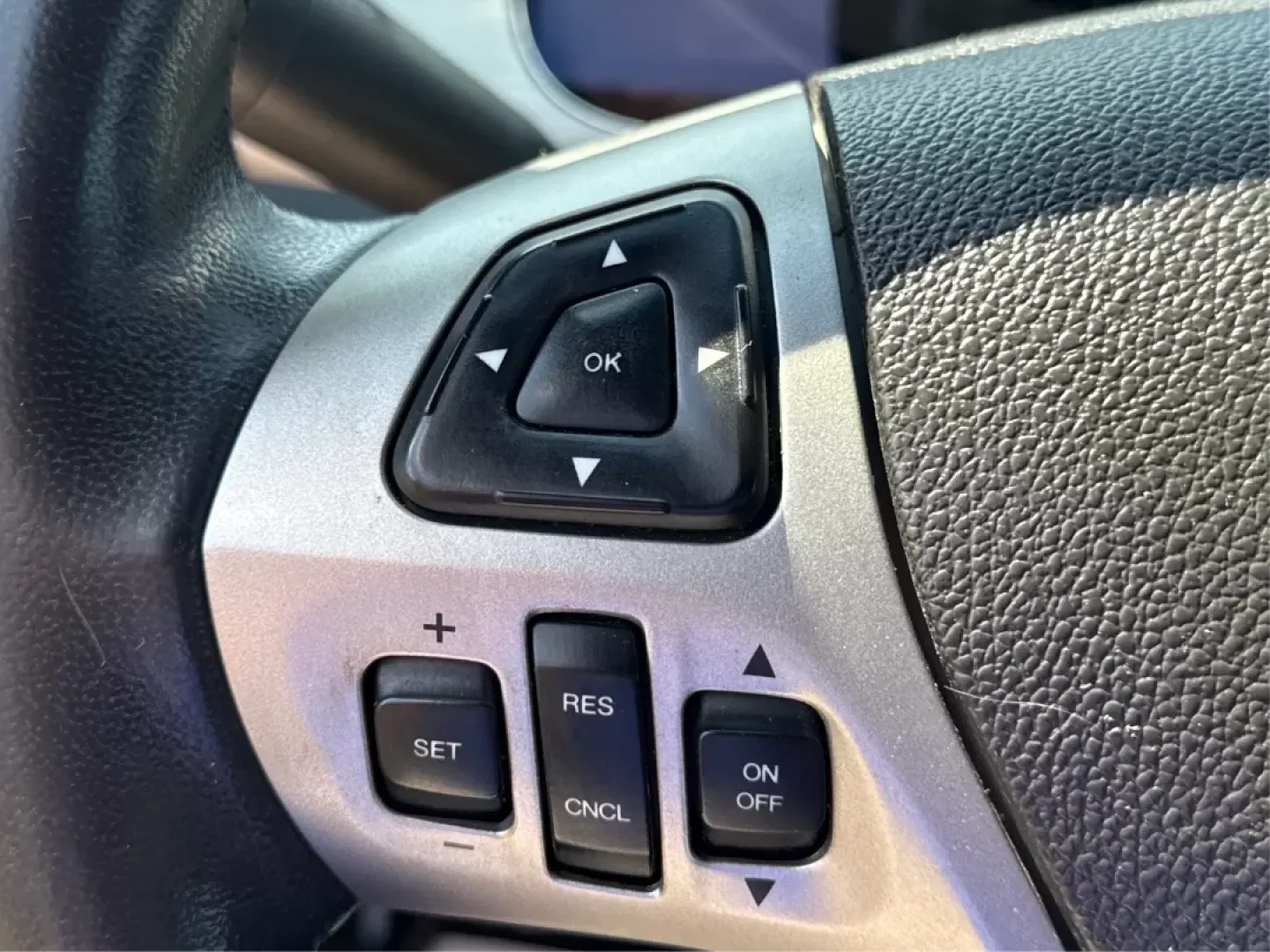 2013 Ford Taurus SEL (1FAHP2E87DG) with an EcoBoost 2L I-4 gasoline direct injection engine, located at 1099 N County Rd 25A, Troy, OH, 45373, (937) 908-9800, 40.057079, -84.212883 - ### Discover Your Next Adventure with the 2013 Ford Taurus SEL from Advantage Car and Credit!<br /> <br /> Are you seeking a reliable and stylish sedan for your daily commute, family road trips, or weekend adventures? Look no further! The 2013 Ford Taurus SEL, available at Advantage Car and Credit i - Photo#16