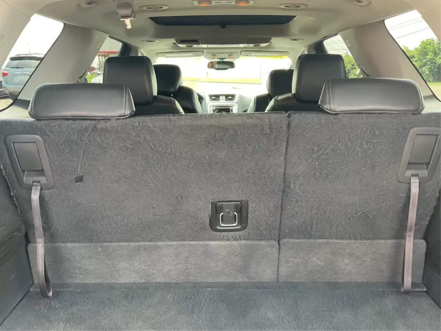 2013 GMC Acadia SLT-1 (1GKKVRKD3DJ) with an 3.6L V-6 gasoline direct injection engine, located at 4508 South Dixie Dr, Moraine, OH, 45439, (937) 908-9800, 39.689976, -84.218452 - Third Row - Photo#11
