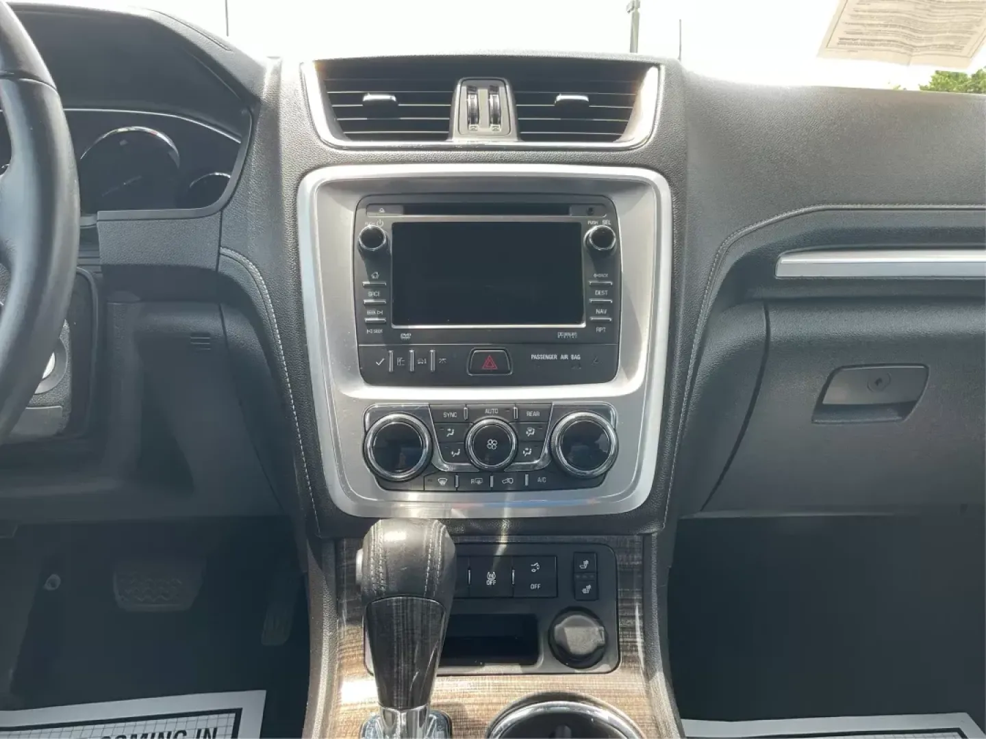 2013 GMC Acadia SLT-1 (1GKKVRKD3DJ) with an 3.6L V-6 gasoline direct injection engine, located at 4508 South Dixie Dr, Moraine, OH, 45439, (937) 908-9800, 39.689976, -84.218452 - Third Row - Photo#12