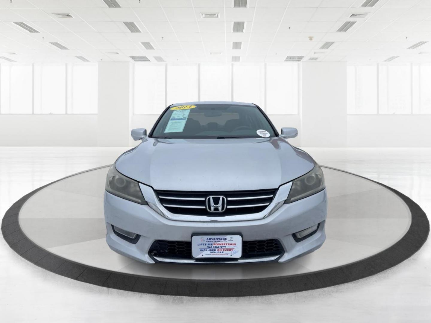 2013 Honda Accord EX Sedan CVT (1HGCR2F72DA) with an 2.4L L4 DOHC 16V engine, Continuously Variable Transmission transmission, located at 401 Woodman Dr, Riverside, OH, 45431, (937) 908-9800, 39.760899, -84.123421 - 2013 Honda Accord EX Sedan CVT - Photo#6
