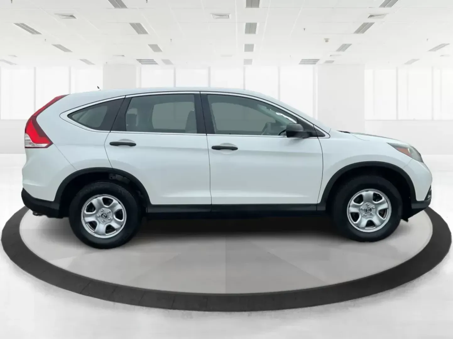 2013 Honda CR-V LX (5J6RM3H37DL) with an 2.4L I-4 DOHC engine, located at 4508 South Dixie Dr, Moraine, OH, 45439, (937) 908-9800, 39.689976, -84.218452 - ### Discover Your Adventure with the 2013 Honda CR-V LX at Advantage Car and Credit!<br /> <br /> Are you ready to elevate your daily commute or embark on a family road trip? The 2013 Honda CR-V LX, available now at Advantage Car and Credit in Fairborn, OH, is the perfect companion for both urban li - Photo#1