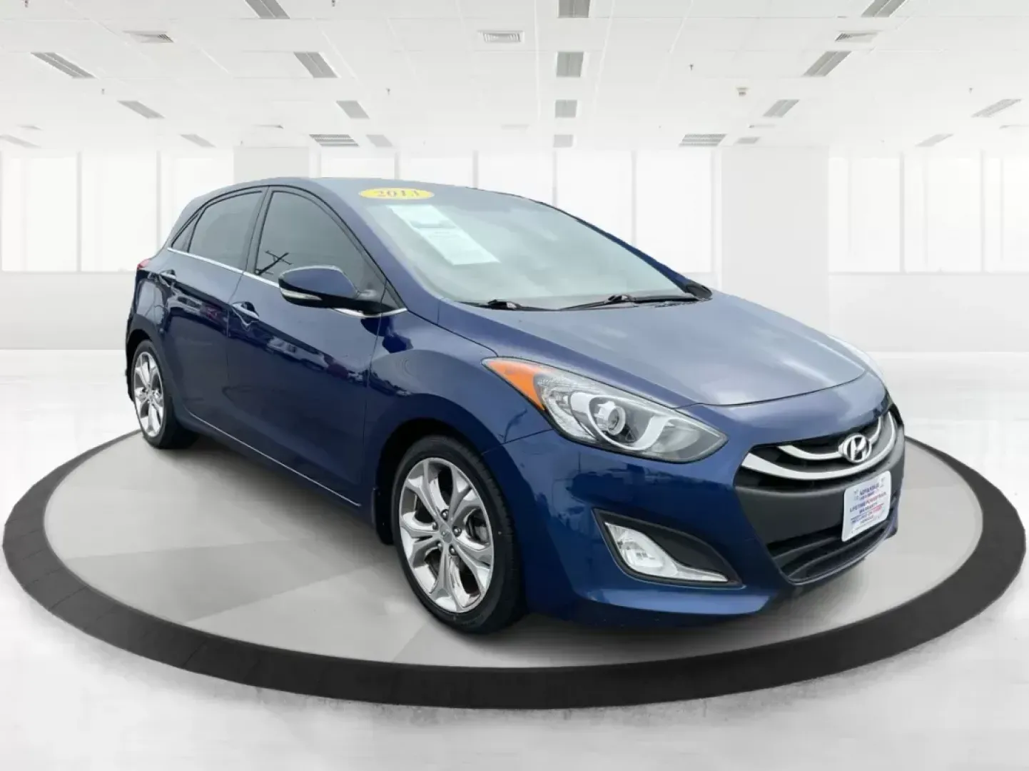 2013 Hyundai Elantra GT Base (KMHD35LE4DU) with an Other engine, located at 4508 South Dixie Dr, Moraine, OH, 45439, (937) 908-9800, 39.689976, -84.218452 - **Discover Your Perfect Ride: 2013 Hyundai Elantra GT at Advantage Car and Credit!**<br /> <br /> Are you ready to elevate your daily commute or weekend adventures? Look no further than this stunning 2013 Hyundai Elantra GT, a versatile sedan that perfectly balances comfort, style, and fuel efficien - Photo#0