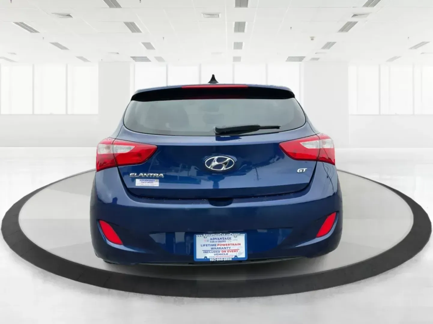 2013 Hyundai Elantra GT Base (KMHD35LE4DU) with an Other engine, located at 4508 South Dixie Dr, Moraine, OH, 45439, (937) 908-9800, 39.689976, -84.218452 - **Discover Your Perfect Ride: 2013 Hyundai Elantra GT at Advantage Car and Credit!**<br /> <br /> Are you ready to elevate your daily commute or weekend adventures? Look no further than this stunning 2013 Hyundai Elantra GT, a versatile sedan that perfectly balances comfort, style, and fuel efficien - Photo#3