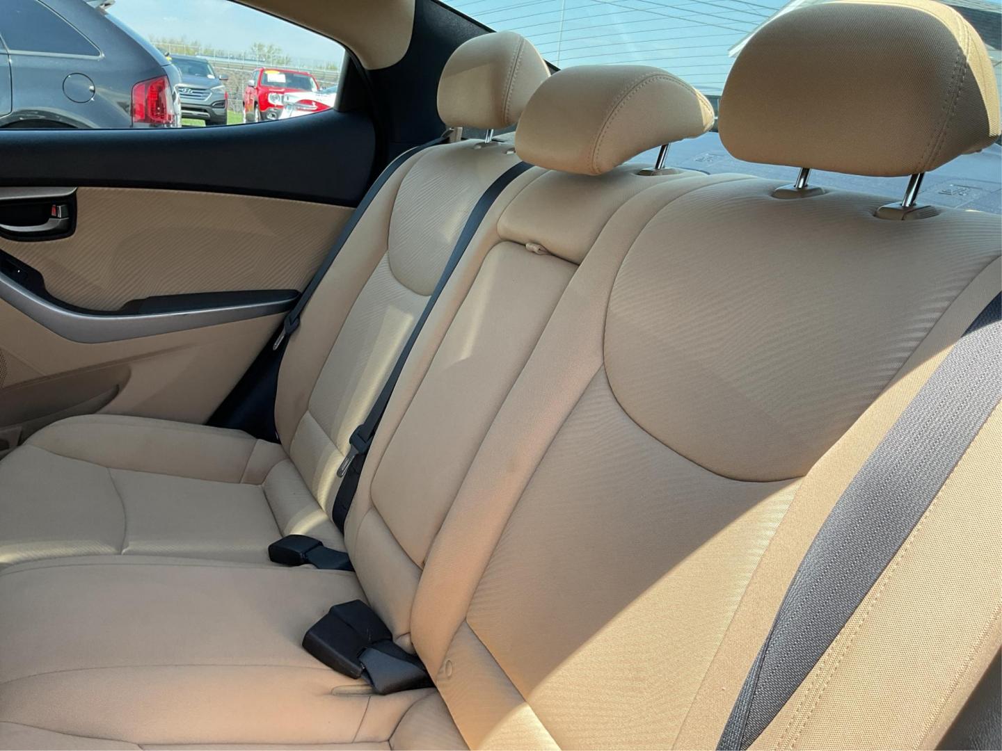 2013 Hyundai Elantra GLS (5NPDH4AE6DH) with an 1.8L I-4 DOHC engine, located at 880 E. National Road, Vandalia, OH, 45377, (937) 908-9800, 39.891918, -84.183594 - 2013 Hyundai Elantra GLS - Photo#9