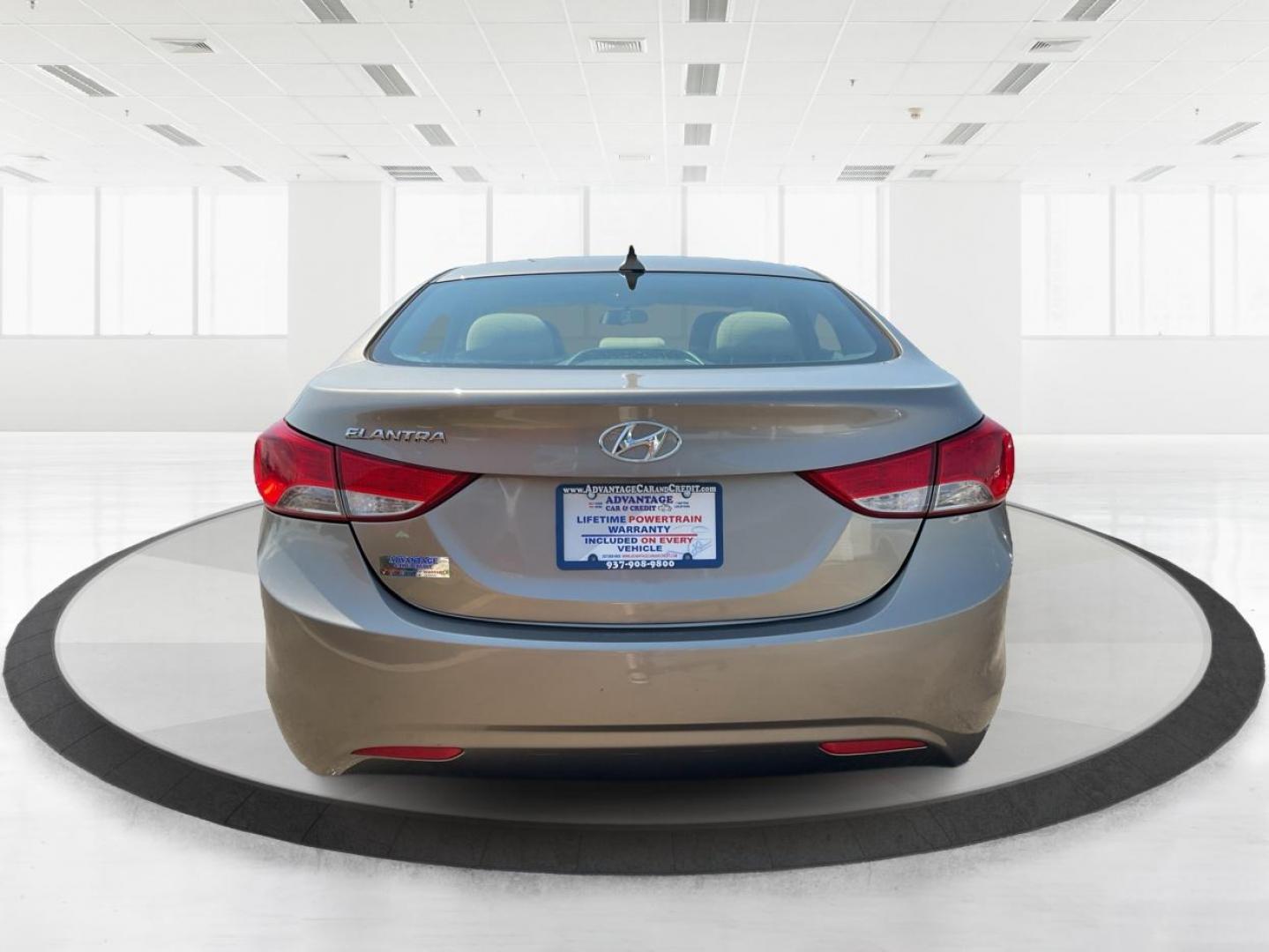 2013 Hyundai Elantra GLS (5NPDH4AE6DH) with an 1.8L I-4 DOHC engine, located at 880 E. National Road, Vandalia, OH, 45377, (937) 908-9800, 39.891918, -84.183594 - 2013 Hyundai Elantra GLS - Photo#3