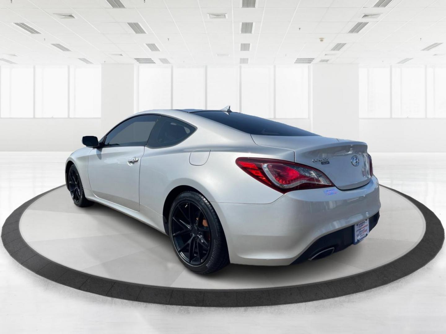 2013 Hyundai Genesis Coupe 2.0T Premium (KMHHT6KD1DU) with an Theta 2L I-4 DOHC engine, located at 1099 N County Rd 25A, Troy, OH, 45373, (937) 908-9800, 40.057079, -84.212883 - 2013 Hyundai Genesis Coupe 2.0T Premium - Photo#4