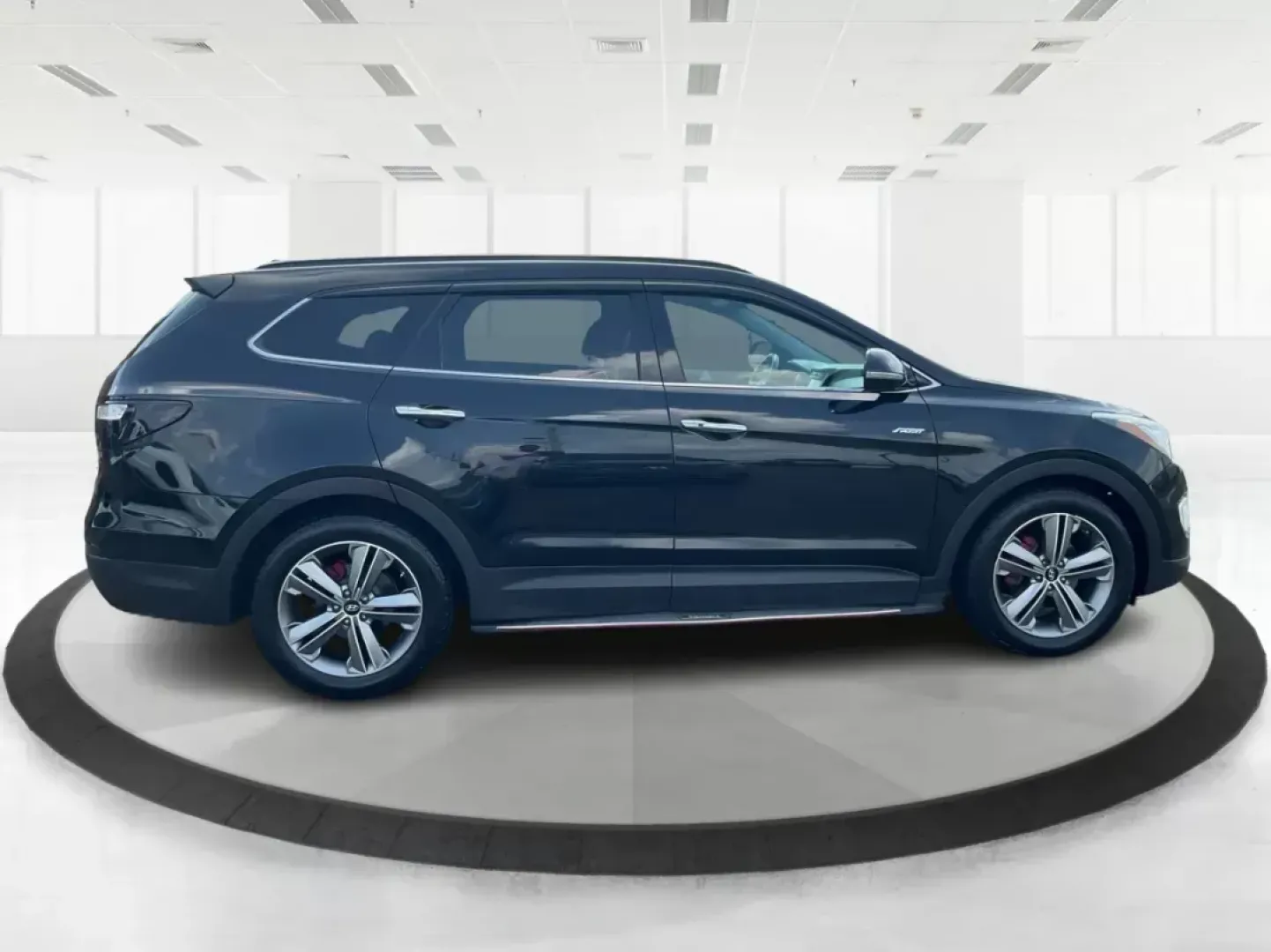 2013 Hyundai Santa Fe Limited (KM8SRDHF5DU) with an Lambda II 3.3L V-6 gasoline direct injection engine, located at 1099 N County Rd 25A, Troy, OH, 45373, (937) 908-9800, 40.057079, -84.212883 - **Experience Every Journey with Style and Comfort: 2013 Hyundai Santa Fe Limited at Advantage Car and Credit!**<br /> <br /> Are you looking for a vehicle that seamlessly blends comfort, capability, and style for your family adventures or daily commutes? Look no further! The 2013 Hyundai Santa Fe Li - Photo#1