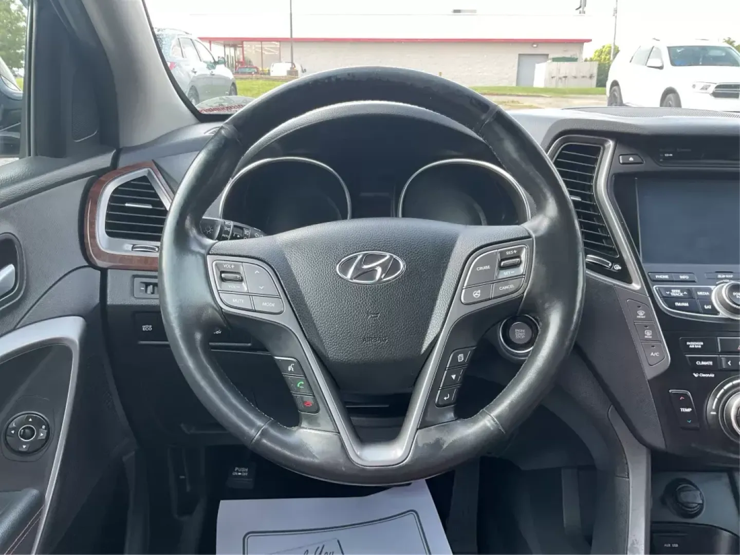 2013 Hyundai Santa Fe Limited (KM8SRDHF5DU) with an Lambda II 3.3L V-6 gasoline direct injection engine, located at 1099 N County Rd 25A, Troy, OH, 45373, (937) 908-9800, 40.057079, -84.212883 - **Experience Every Journey with Style and Comfort: 2013 Hyundai Santa Fe Limited at Advantage Car and Credit!**<br /> <br /> Are you looking for a vehicle that seamlessly blends comfort, capability, and style for your family adventures or daily commutes? Look no further! The 2013 Hyundai Santa Fe Li - Photo#15