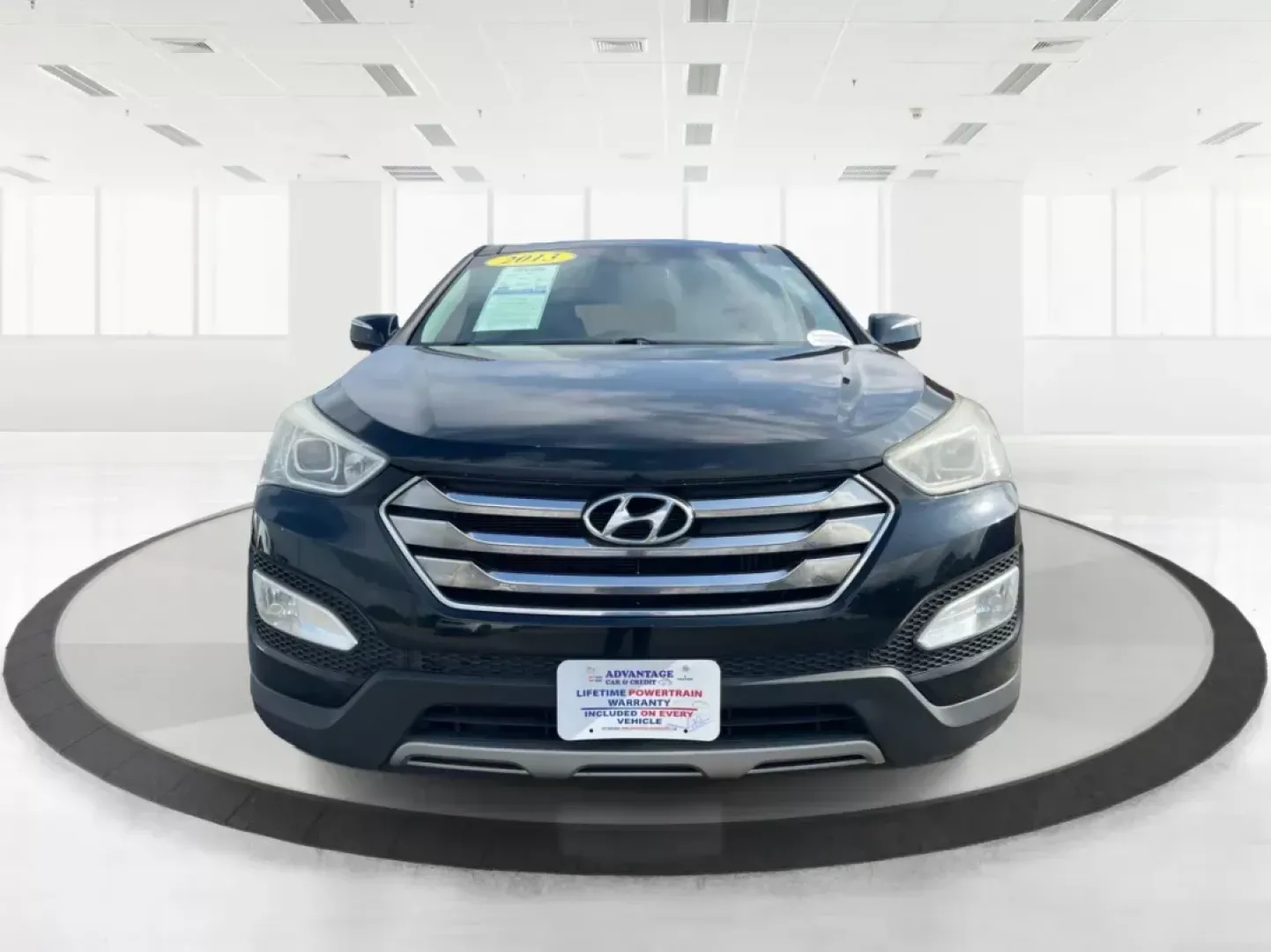 2013 Hyundai Santa Fe Sport 2.0T (5XYZW3LA4DG) with an Theta II 2L I-4 gasoline direct injection engine, located at 1184 Kauffman Ave, Fairborn, OH, 45324, (937) 908-9800, 39.807072, -84.030914 - **Experience Adventure and Comfort with the 2013 Hyundai Santa Fe Sport 2.0T at Advantage Car and Credit!**<br /> <br /> Are you ready to elevate your driving experience? Whether you're navigating the hustle and bustle of daily commutes or planning a spontaneous weekend getaway, the 2013 Hyundai San - Photo#6