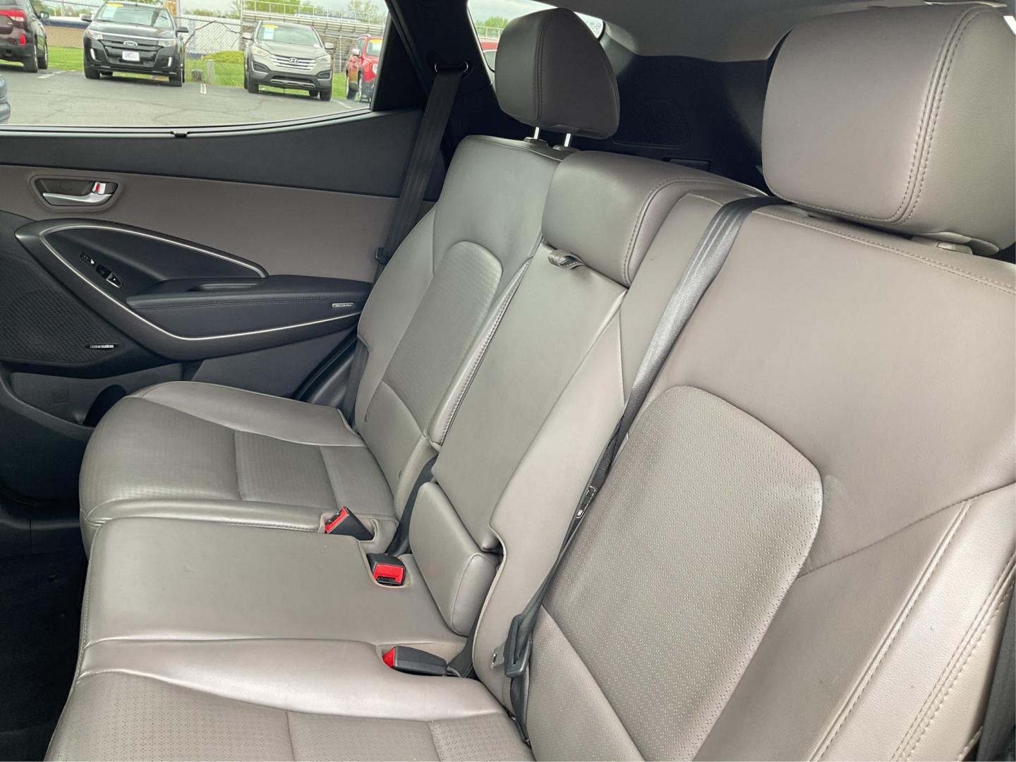 2013 Hyundai Santa Fe Sport (5XYZU3LB9DG) with an Theta II 2.4L I-4 gasoline direct injection engine, located at 880 E. National Road, Vandalia, OH, 45377, (937) 908-9800, 39.891918, -84.183594 - One Owner - Photo#9
