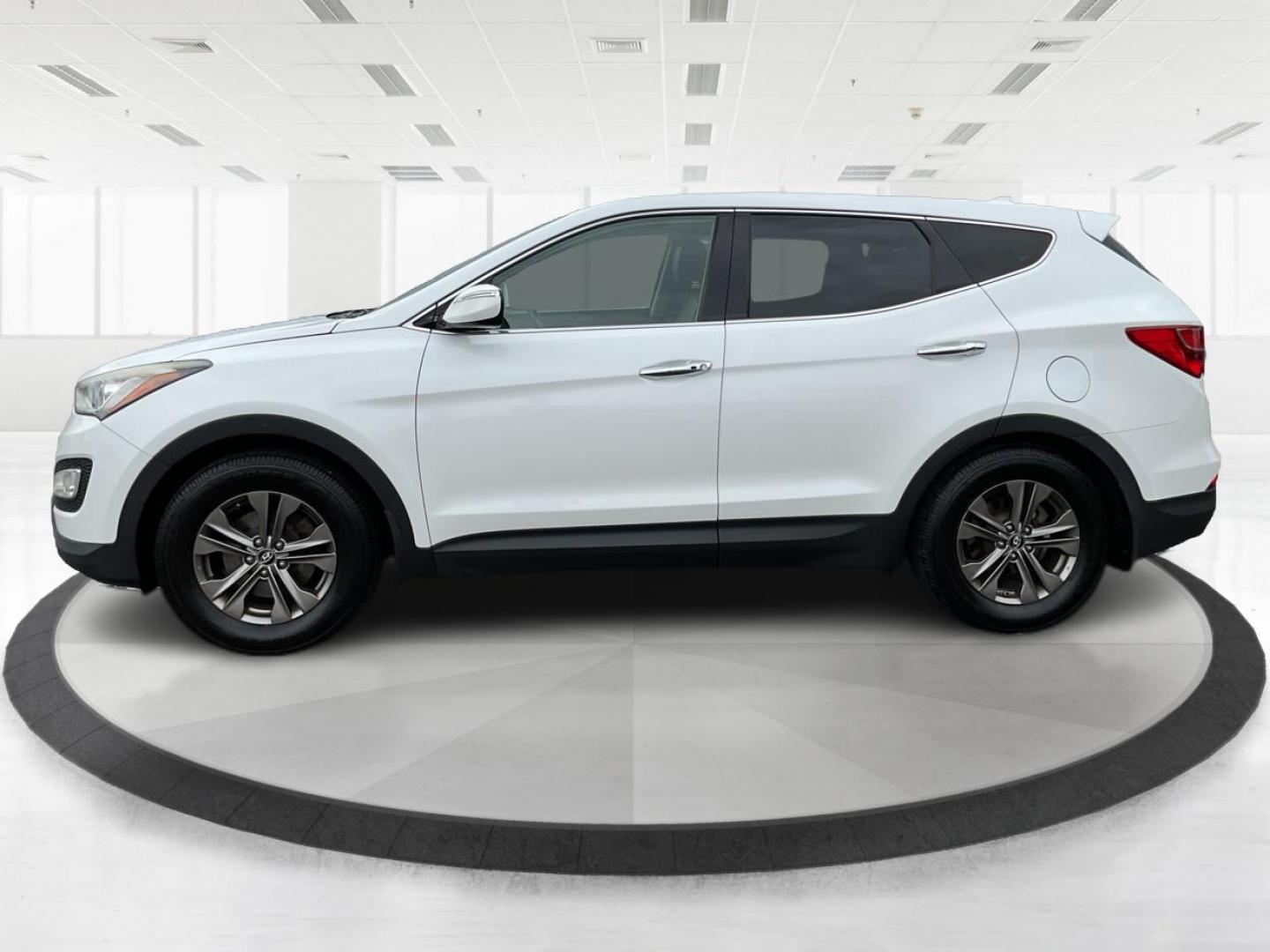 2013 Hyundai Santa Fe Sport (5XYZU3LB9DG) with an Theta II 2.4L I-4 gasoline direct injection engine, located at 880 E. National Road, Vandalia, OH, 45377, (937) 908-9800, 39.891918, -84.183594 - One Owner - Photo#5