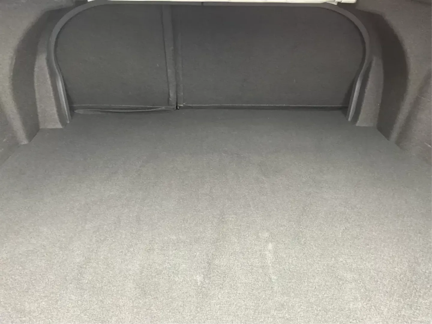 2013 Hyundai Sonata GLS (5NPEB4ACXDH) with an 2.4L I-4 gasoline direct injection engine, located at 1951 S Dayton Lakeview Rd., New Carlisle, OH, 45344, (937) 908-9800, 39.890999, -84.050255 - 2013 Hyundai Sonata GLS - Photo#12