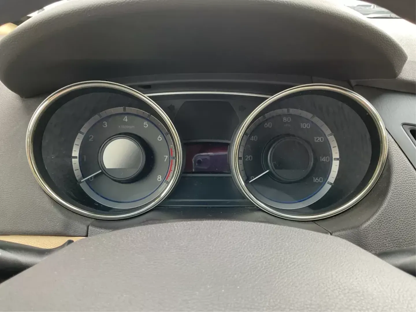 2013 Hyundai Sonata GLS (5NPEB4ACXDH) with an 2.4L I-4 gasoline direct injection engine, located at 1951 S Dayton Lakeview Rd., New Carlisle, OH, 45344, (937) 908-9800, 39.890999, -84.050255 - 2013 Hyundai Sonata GLS - Photo#15
