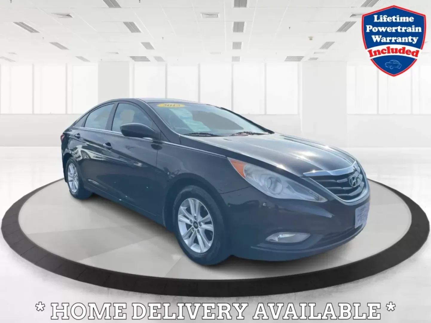 2013 Hyundai Sonata GLS (5NPEB4AC6DH) with an 2.4L I-4 gasoline direct injection engine, located at 401 Woodman Dr, Riverside, OH, 45431, (937) 908-9800, 39.760899, -84.123421 - If you're searching for the perfect blend of reliability, comfort, and affordability, look no further than this stunning 2013 Hyundai Sonata GLS, available now at Advantage Car and Credit in Fairborn, OH. Ideal for budget-conscious buyers or families looking for a dependable sedan, this vehicle shin - Photo#0