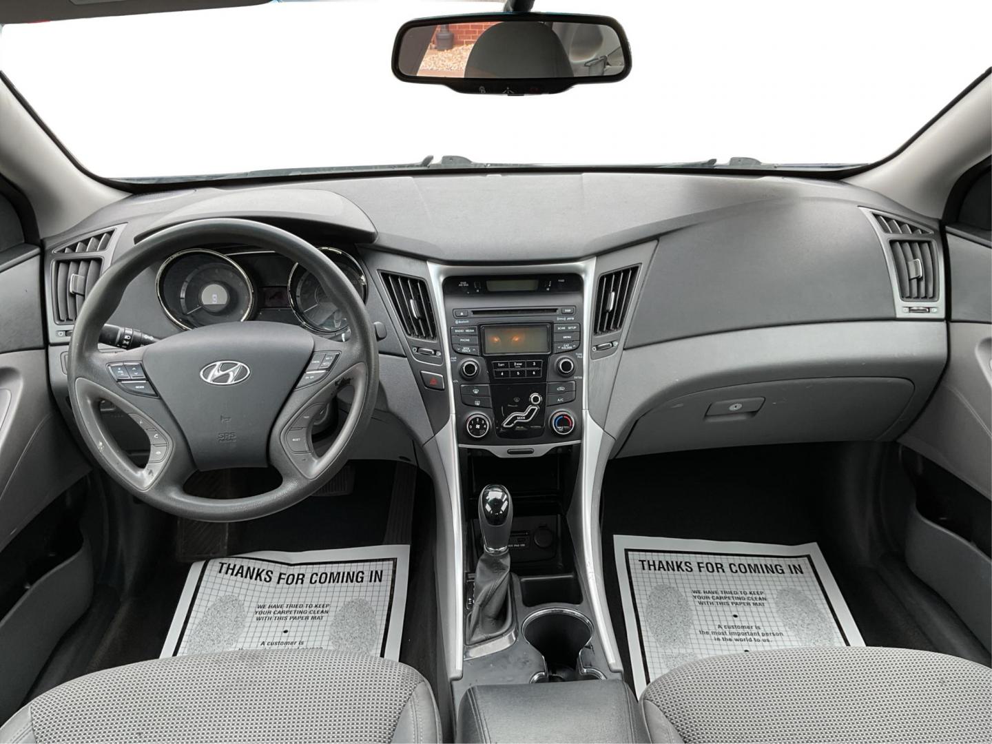 2013 Hyundai Sonata GLS (5NPEB4AC6DH) with an 2.4L L4 DOHC 16V engine, 6-Speed Automatic transmission, located at 1951 S Dayton Lakeview Rd., New Carlisle, OH, 45344, (937) 908-9800, 39.890999, -84.050255 - 2013 Hyundai Sonata GLS - Photo#18