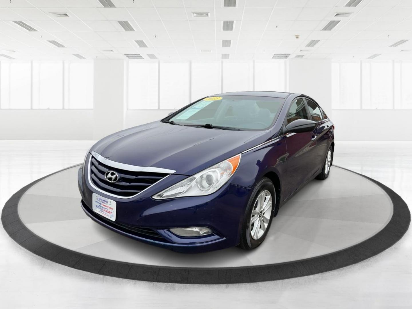 2013 Hyundai Sonata GLS (5NPEB4AC6DH) with an 2.4L L4 DOHC 16V engine, 6-Speed Automatic transmission, located at 1951 S Dayton Lakeview Rd., New Carlisle, OH, 45344, (937) 908-9800, 39.890999, -84.050255 - 2013 Hyundai Sonata GLS - Photo#7