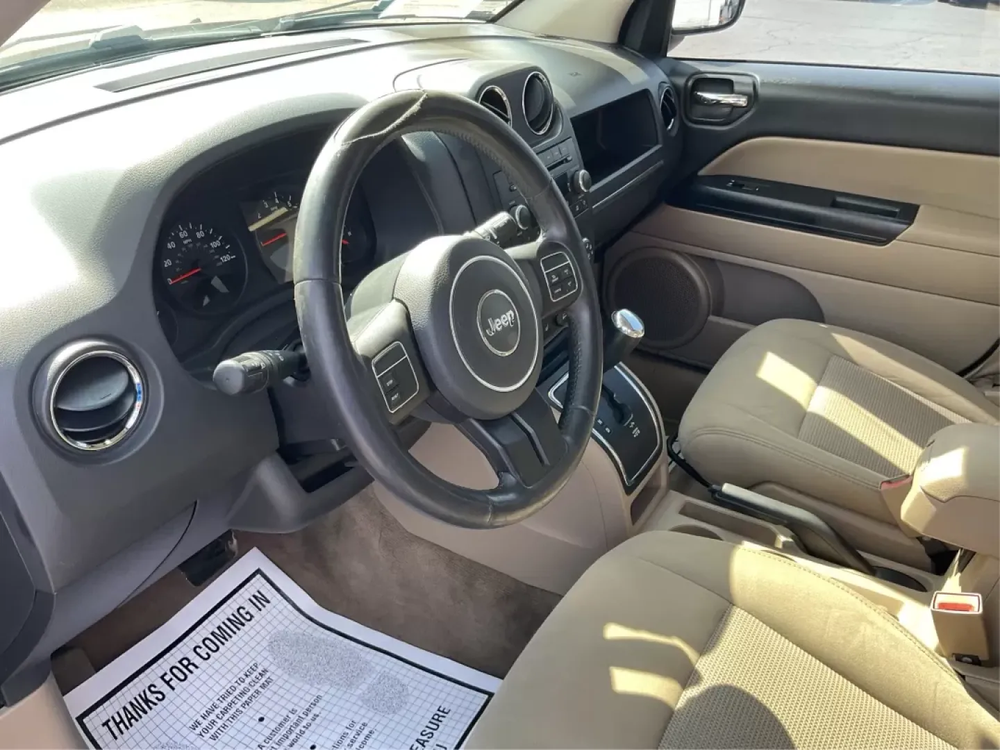 2013 Jeep Compass Latitude (1C4NJDEB6DD) with an 2.4L I-4 DOHC engine, located at 401 Woodman Dr, Riverside, OH, 45431, (937) 908-9800, 39.760899, -84.123421 - Are you ready to elevate your adventures and embrace a lifestyle filled with exploration? The 2013 Jeep Compass Latitude is the perfect companion for those who value versatility and comfort, making it an ideal choice for weekend getaways or daily commutes. This rugged yet refined SUV is now availabl - Photo#8