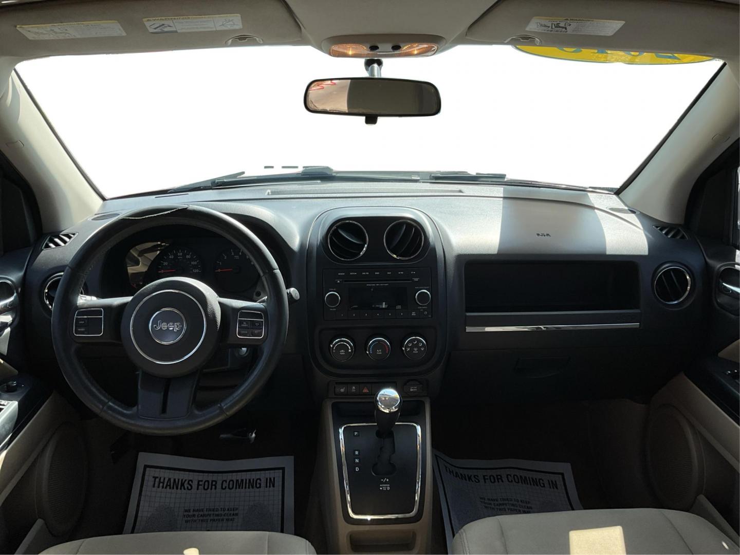 2013 Jeep Compass Latitude (1C4NJDEB6DD) with an 2.4L I-4 DOHC engine, located at 1184 Kauffman Ave, Fairborn, OH, 45324, (937) 908-9800, 39.807072, -84.030914 - 2013 Jeep Compass Latitude - Photo#17