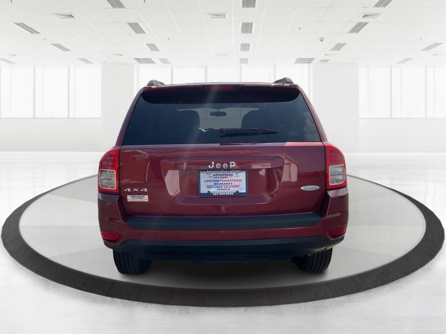2013 Jeep Compass Latitude (1C4NJDEB6DD) with an 2.4L I-4 DOHC engine, located at 1184 Kauffman Ave, Fairborn, OH, 45324, (937) 908-9800, 39.807072, -84.030914 - 2013 Jeep Compass Latitude - Photo#2