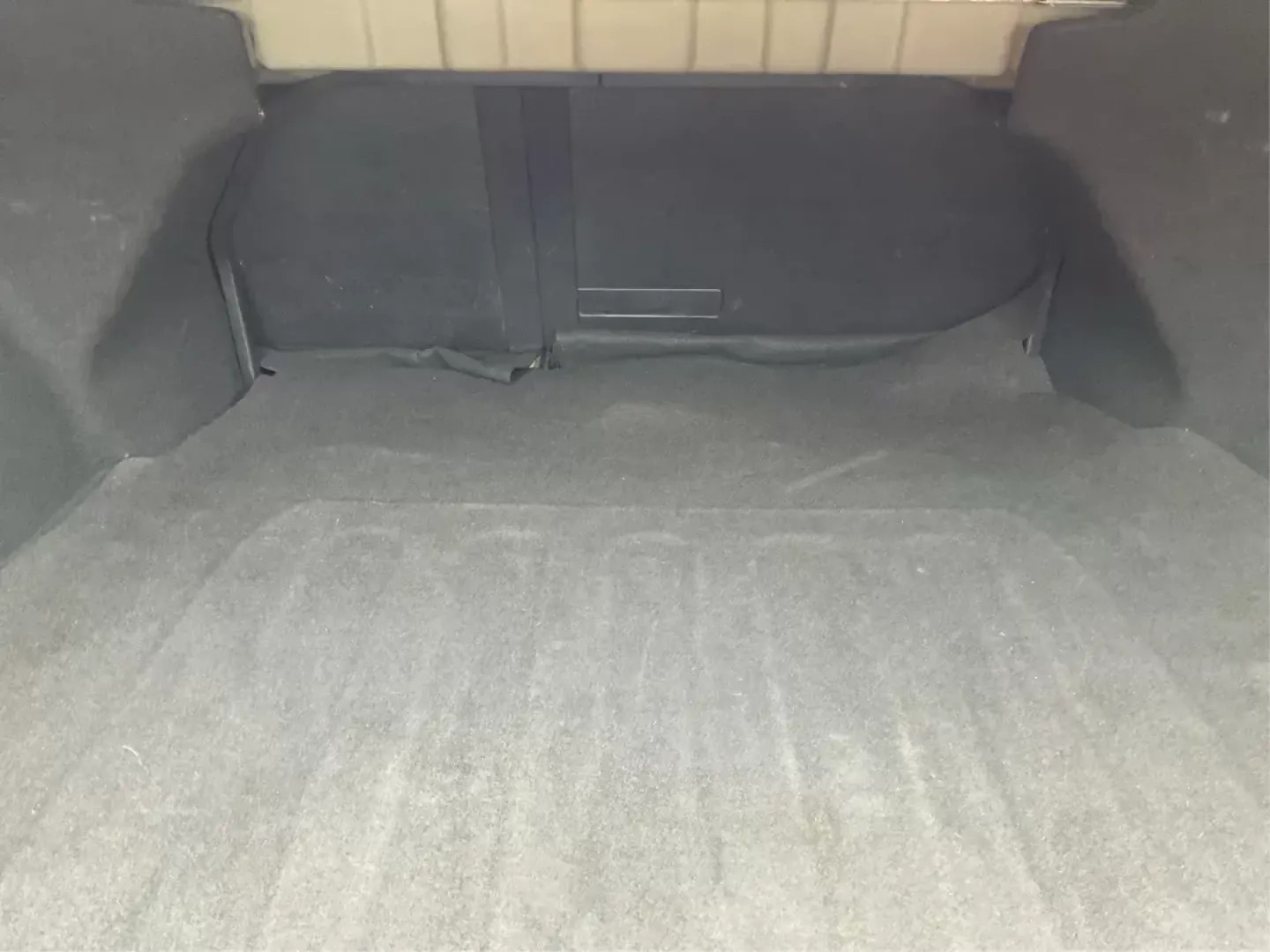 2013 Kia Optima LX (5XXGM4A72DG) with an 2.4L I-4 gasoline direct injection engine, located at 401 Woodman Dr, Riverside, OH, 45431, (937) 908-9800, 39.760899, -84.123421 - **Unlock Adventure with the 2013 Kia Optima LX at Advantage Car and Credit!**<br /> <br /> Are you searching for a reliable sedan that seamlessly combines comfort, style, and affordability? Look no further! The 2013 Kia Optima LX is the perfect vehicle for budget-conscious buyers, offering a great b - Photo#10