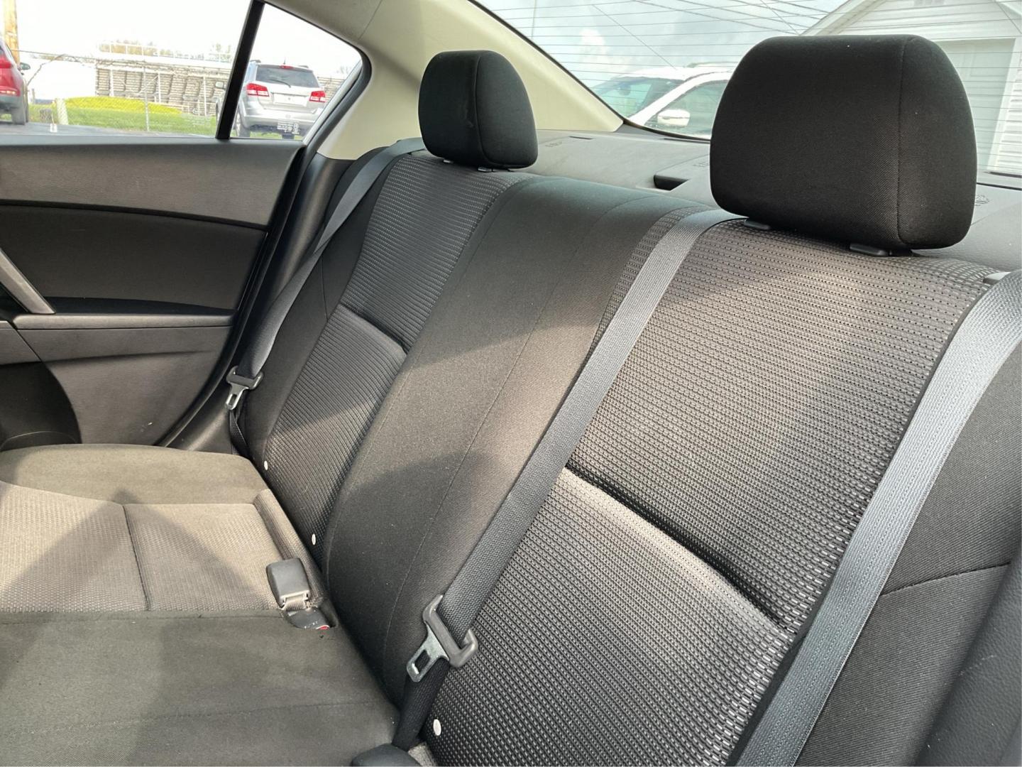 2013 Mazda Mazda3 i SV (JM1BL1TF0D1) with an 2L I-4 DOHC engine, located at 1951 S Dayton Lakeview Rd., New Carlisle, OH, 45344, (937) 908-9800, 39.890999, -84.050255 - 2013 Mazda Mazda3 i SV - Photo#9