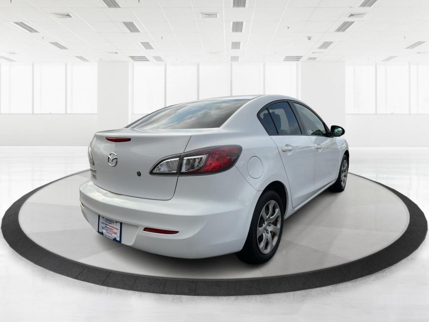 2013 Mazda Mazda3 i SV (JM1BL1TF0D1) with an 2L I-4 DOHC engine, located at 1951 S Dayton Lakeview Rd., New Carlisle, OH, 45344, (937) 908-9800, 39.890999, -84.050255 - 2013 Mazda Mazda3 i SV - Photo#2
