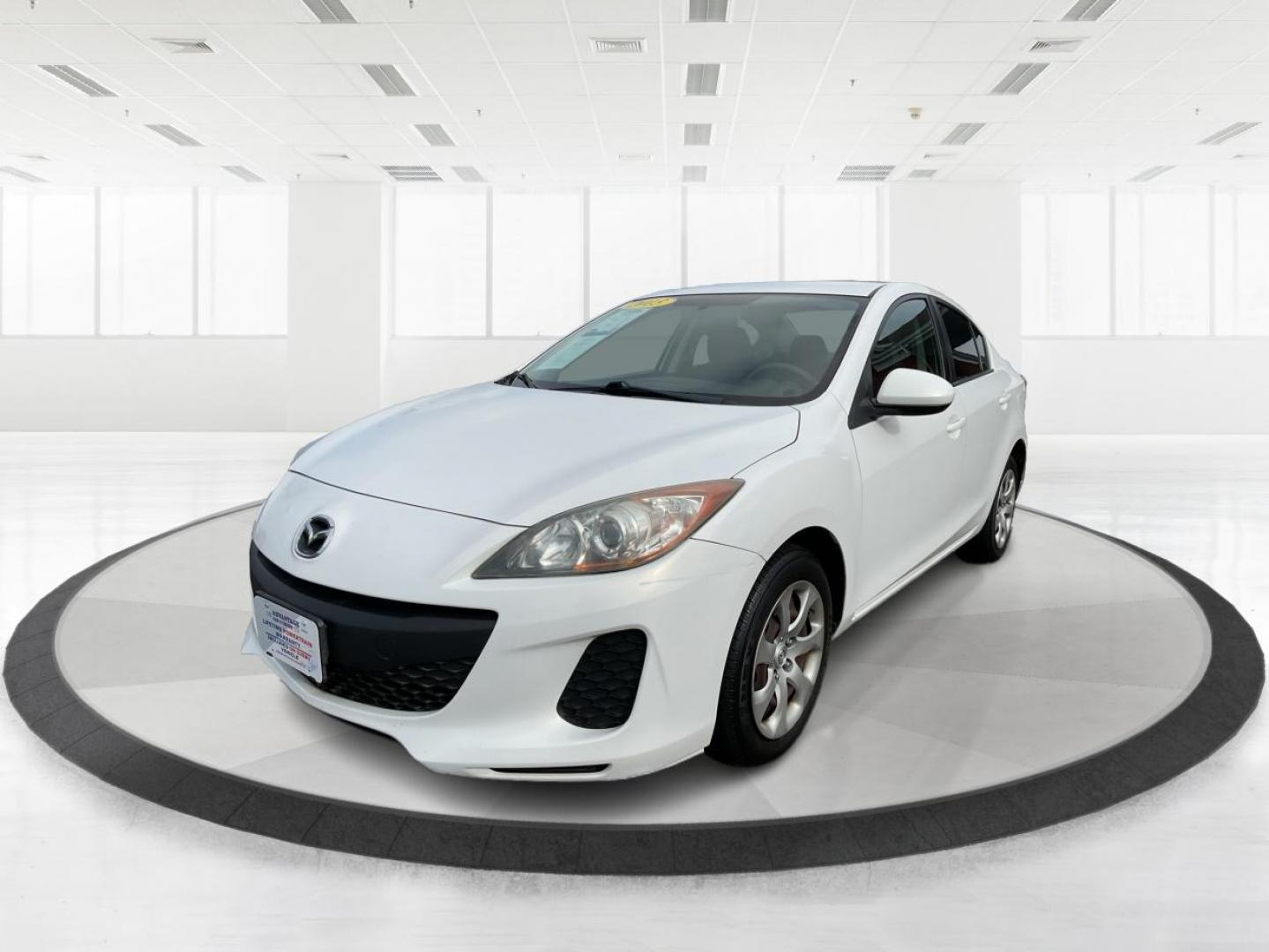 2013 Mazda Mazda3 i SV (JM1BL1TF0D1) with an 2L I-4 DOHC engine, located at 1951 S Dayton Lakeview Rd., New Carlisle, OH, 45344, (937) 908-9800, 39.890999, -84.050255 - 2013 Mazda Mazda3 i SV - Photo#7