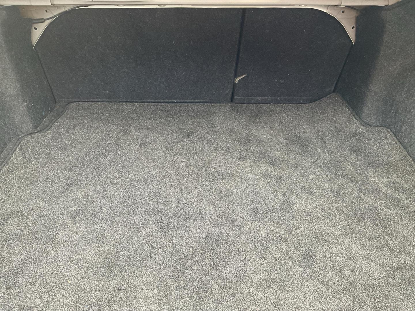 2013 Mazda Mazda6 i Touring (1YVHZ8DH7D5) with an 2.5L I-4 DOHC engine, located at 8750 N County Rd 25A, Piqua, OH, 45356, (937) 908-9800, 40.164391, -84.232513 - 2013 Mazda Mazda6 i Touring - Photo#11