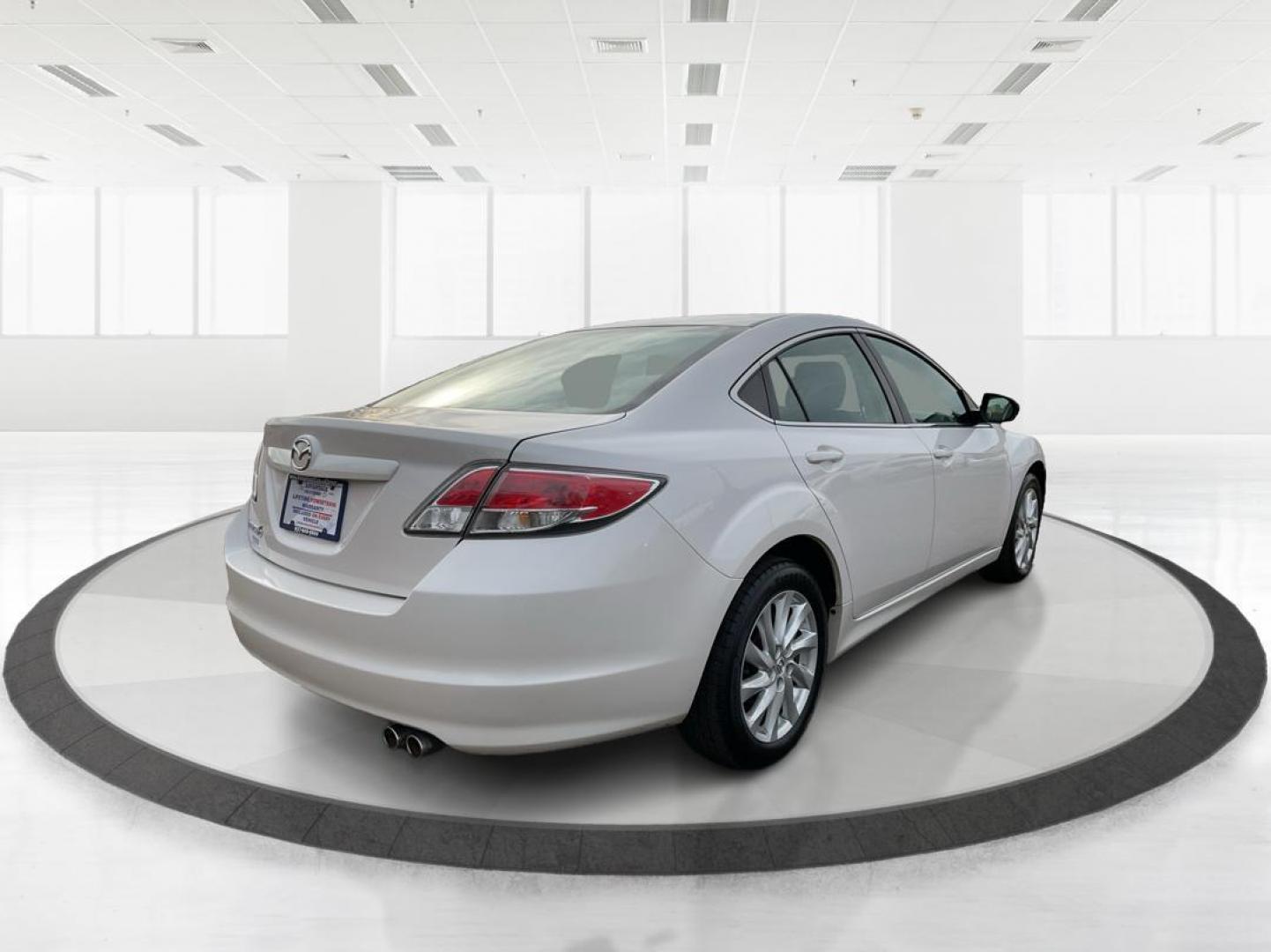 2013 Mazda Mazda6 i Touring (1YVHZ8DH7D5) with an 2.5L I-4 DOHC engine, located at 8750 N County Rd 25A, Piqua, OH, 45356, (937) 908-9800, 40.164391, -84.232513 - 2013 Mazda Mazda6 i Touring - Photo#2